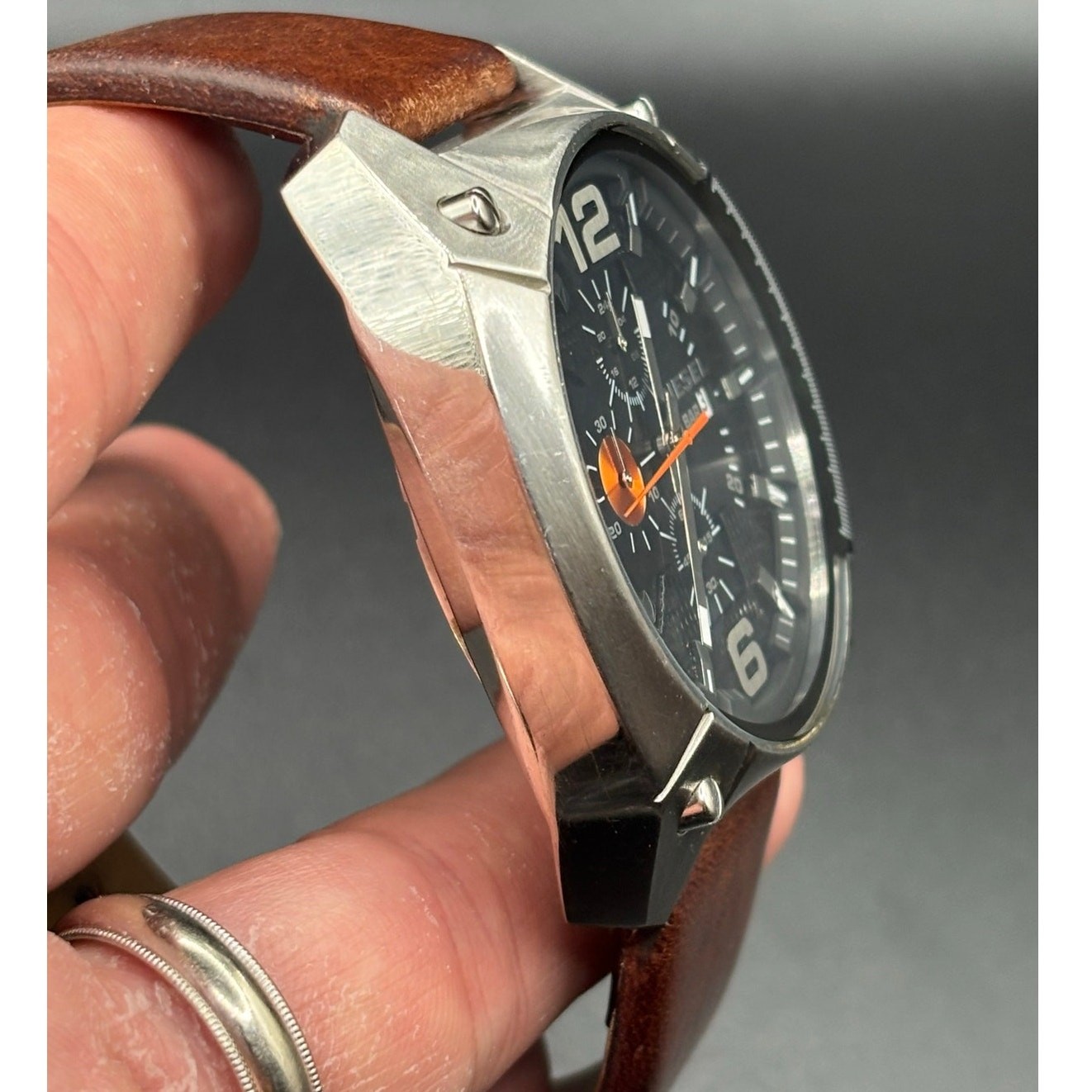 Diesel DZ4204 Men’s Overflow Chronograph Silver Case Brown Leather Watch
