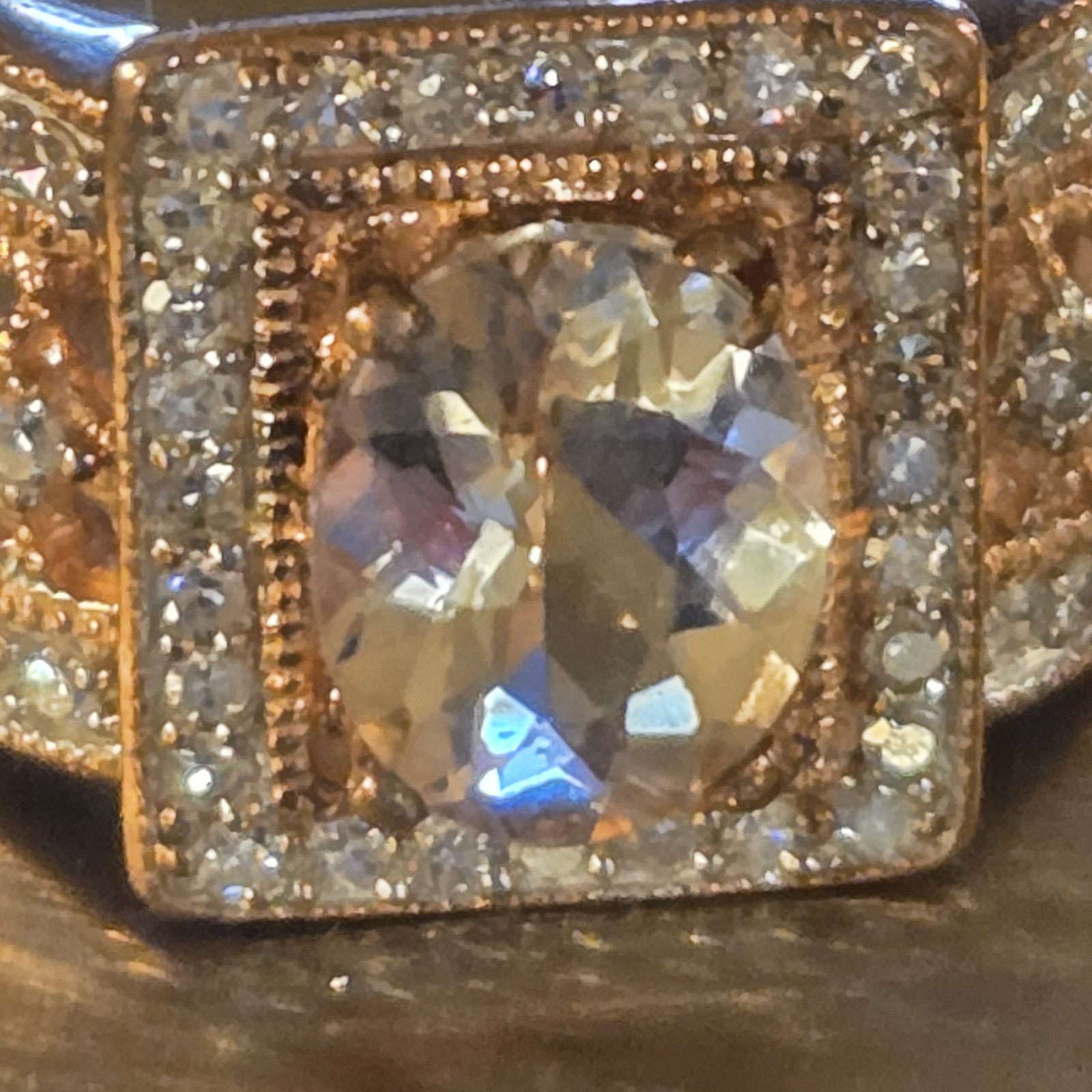 Stunning 10k Rose Gold Morganite Ring With Diamond Halo 3.2 Grams Size 7