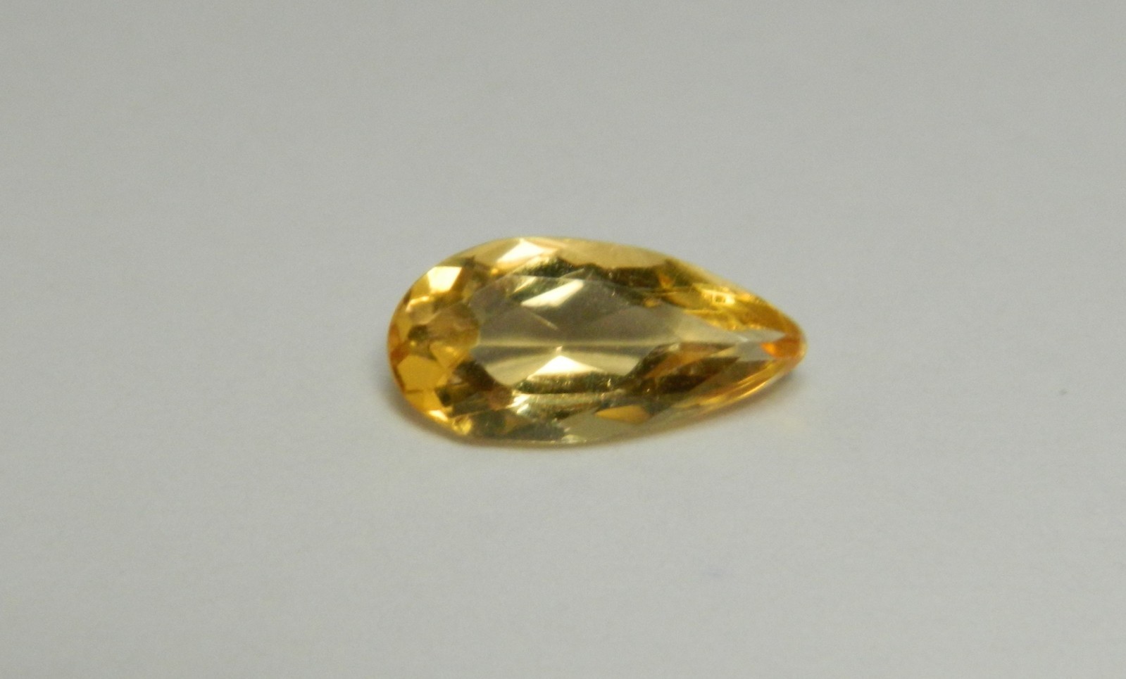 Imperial Topaz 1.06 Ct Clarity VS Pear Cut Natural Golden Brazil I023