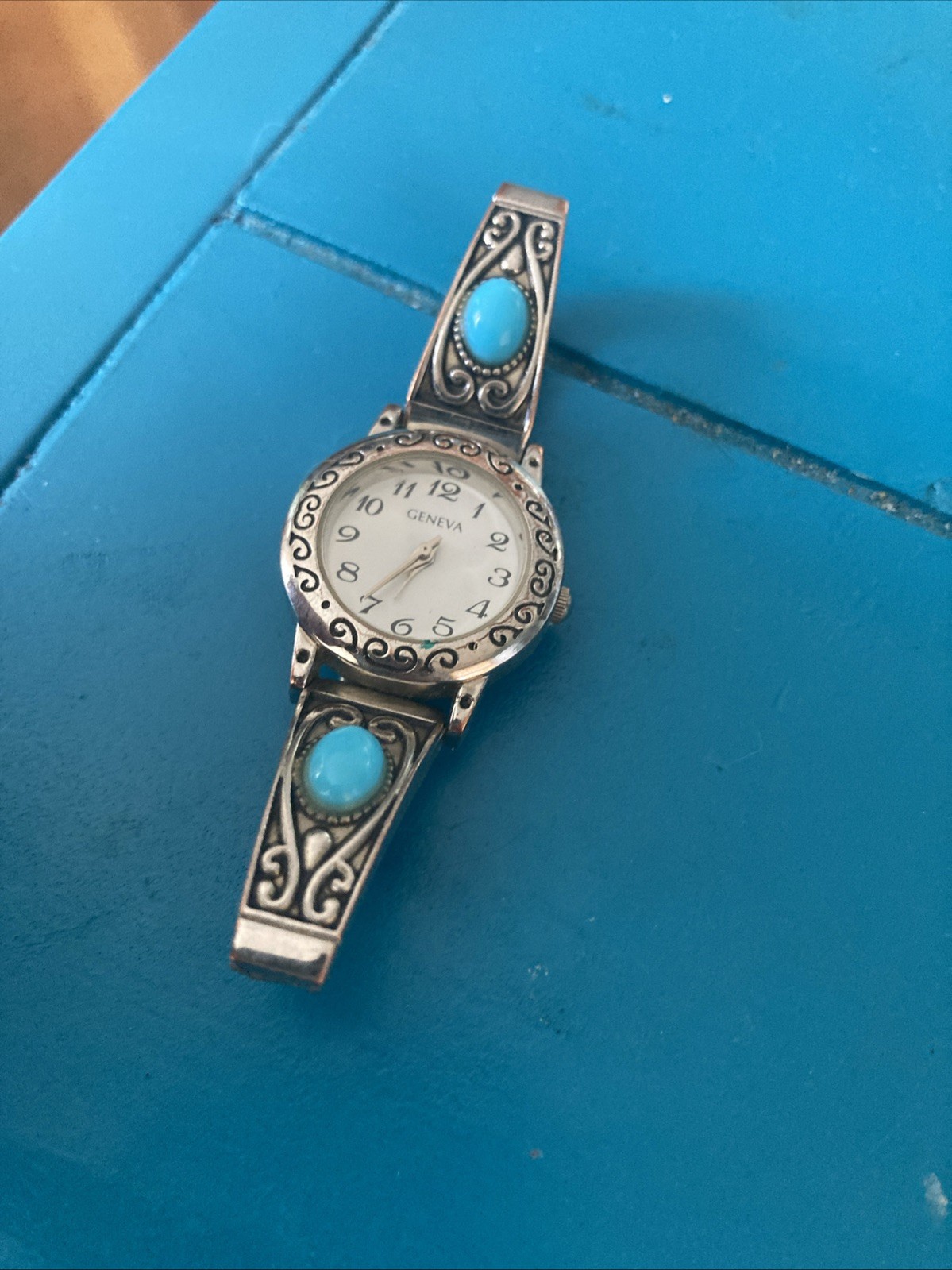 Accutime Women’s Southwest Style Turquoise Accents & Quartz Movement Wristwatch