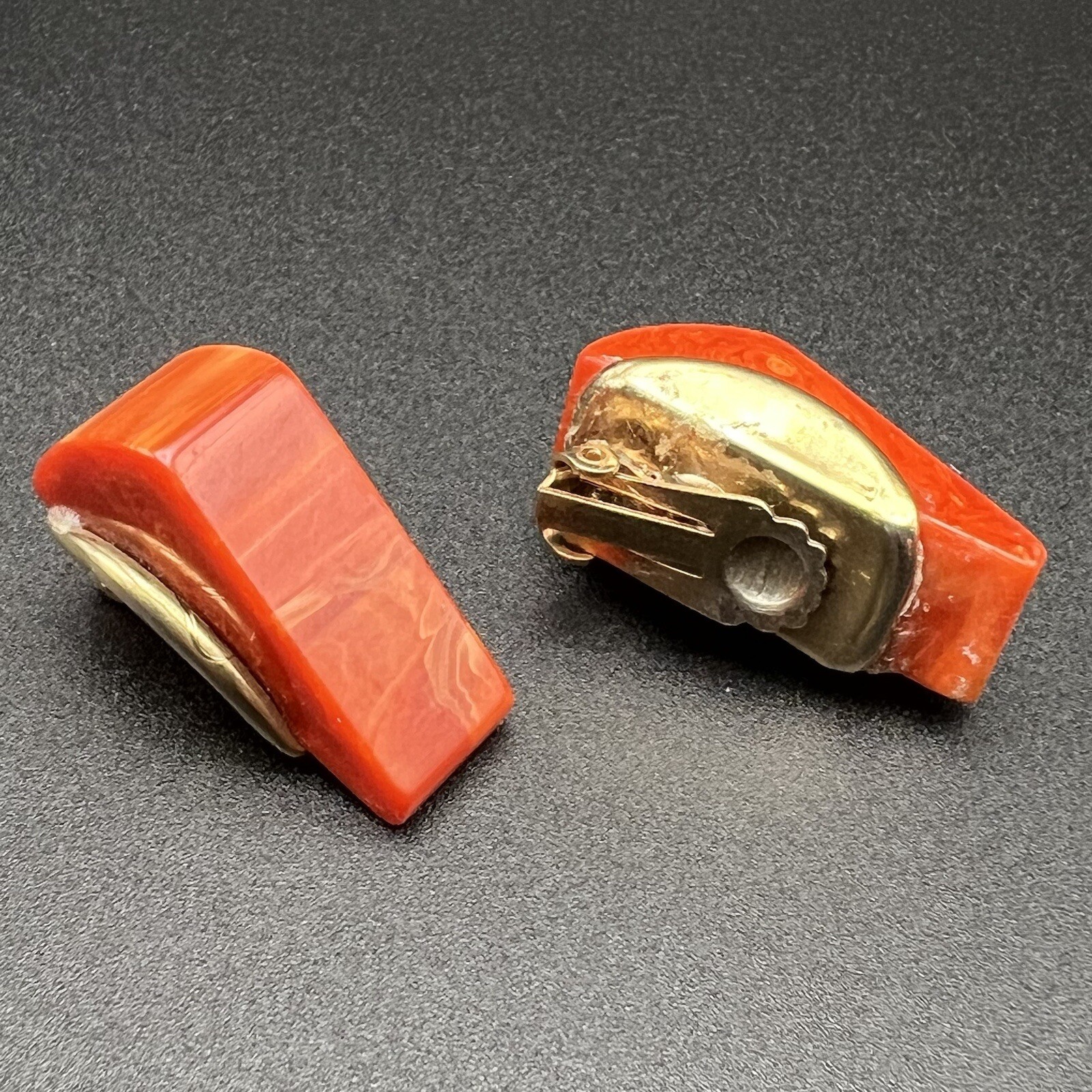 Vintage MCM Mod Blood Orange Bakelite Wedge Clip-on Earring Set Dress Shoe Clips