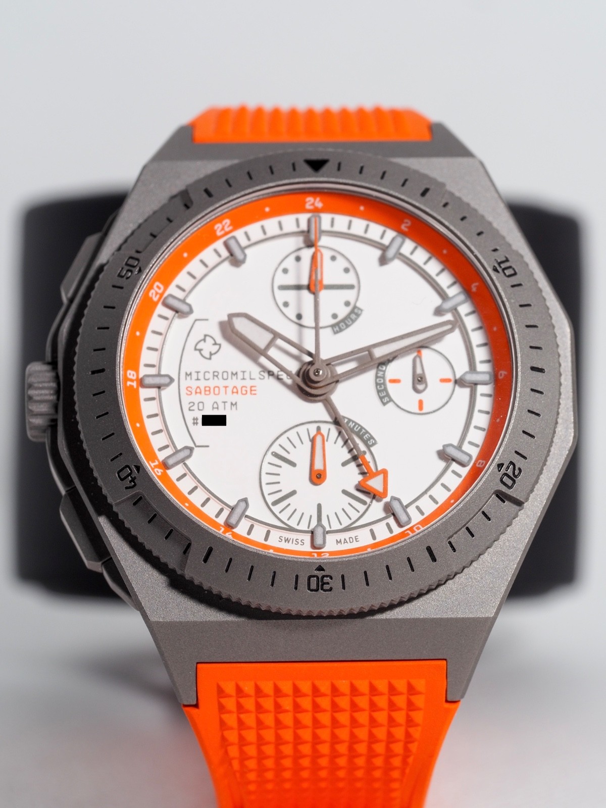 Micromilspec Milgraph Project Sabotage – 1 of 75 Titanium tool watch, GMT chrono