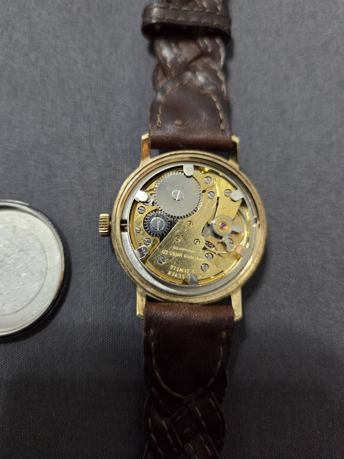 Vintage Waltham 17 Jewels Manual Wind Red Tip Second Gold Plated Watch RUNNING