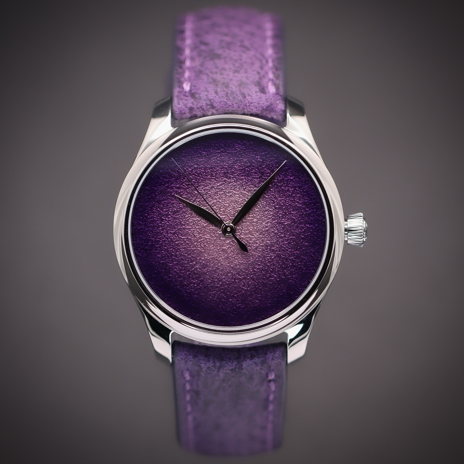 H Moser & Cie Endeavour Centre Seconds UNWORN 5/26 Concept Purple Full Set