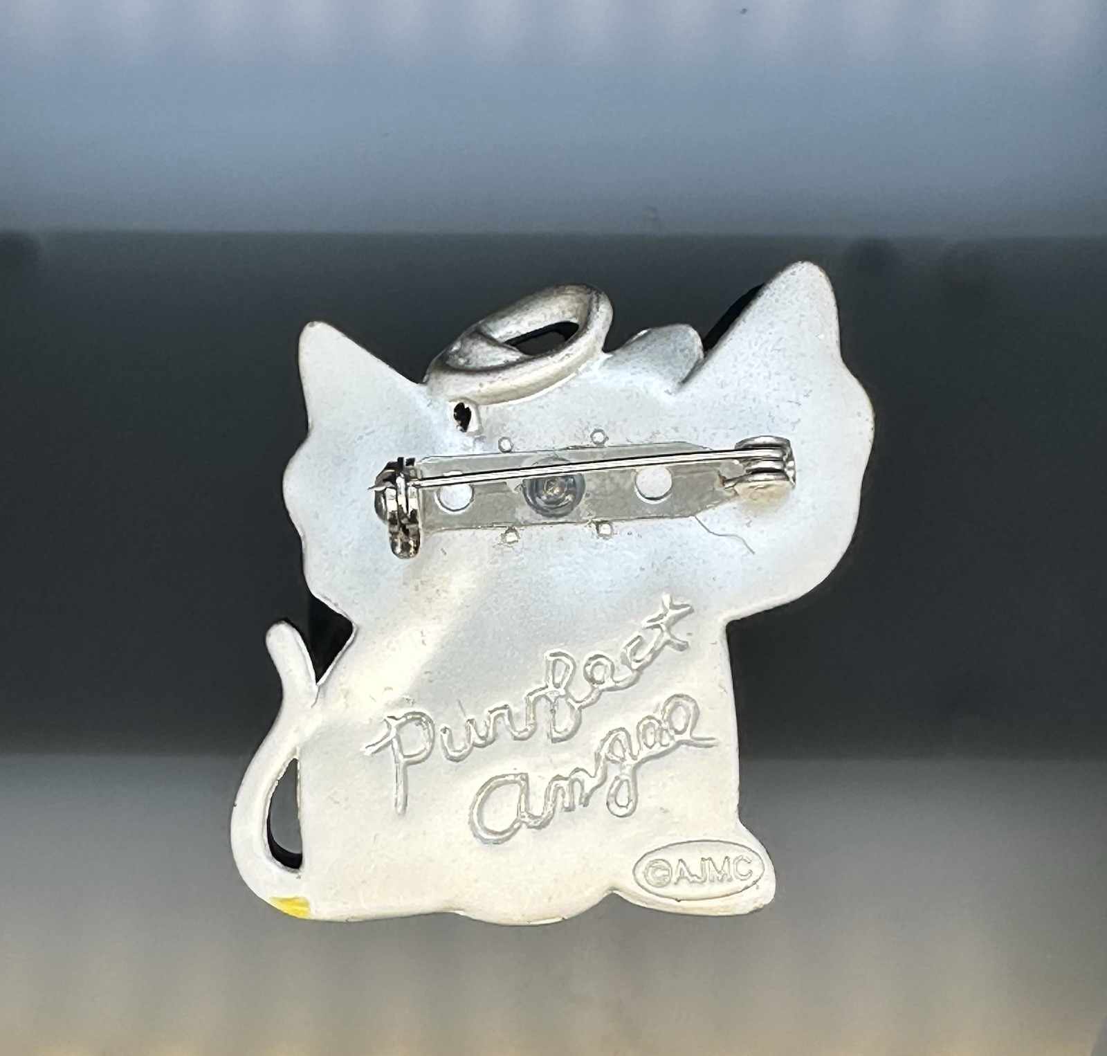 Vtg Signed Christmas Cat Angel Brooch Silvertone Gold Shimmer AJMC Bell Pin