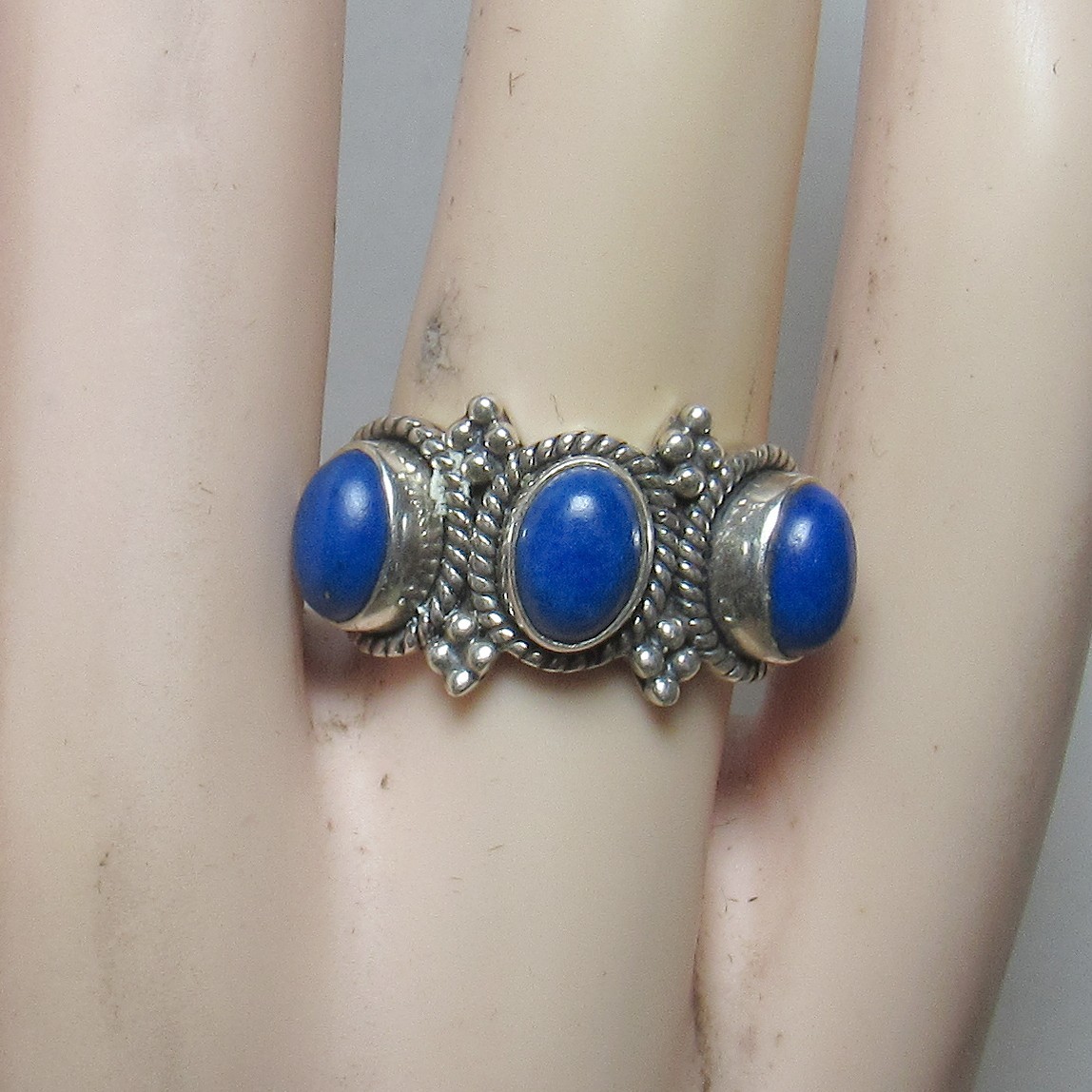 DOUG PAULUS Estate Sterling Silver Three Natural Royal Blue Lapis Ring 2.50 Cts