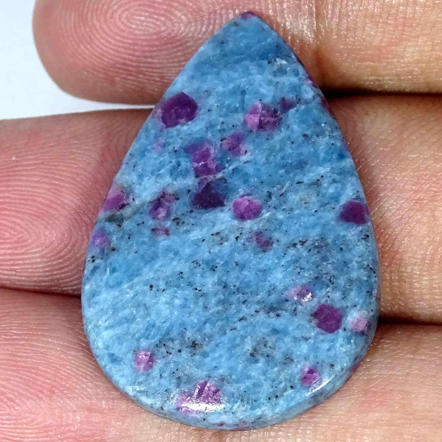 39.20Cts 100% Natural Ruby Kyanite Pear Cabochon Gemstone 23X35X4MM