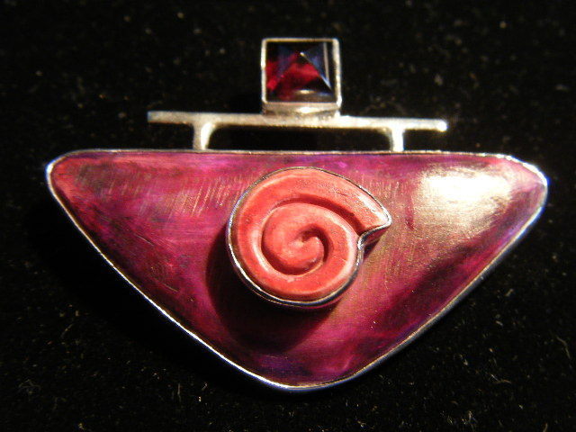Janice Lee Ripley “JLR” Camenae Collection pin – Coral & Amethyst set in Silver