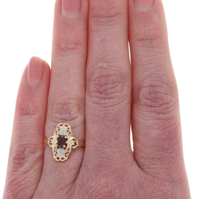 Yellow Gold Garnet Diamond Ring – 10k Oval .23ctw