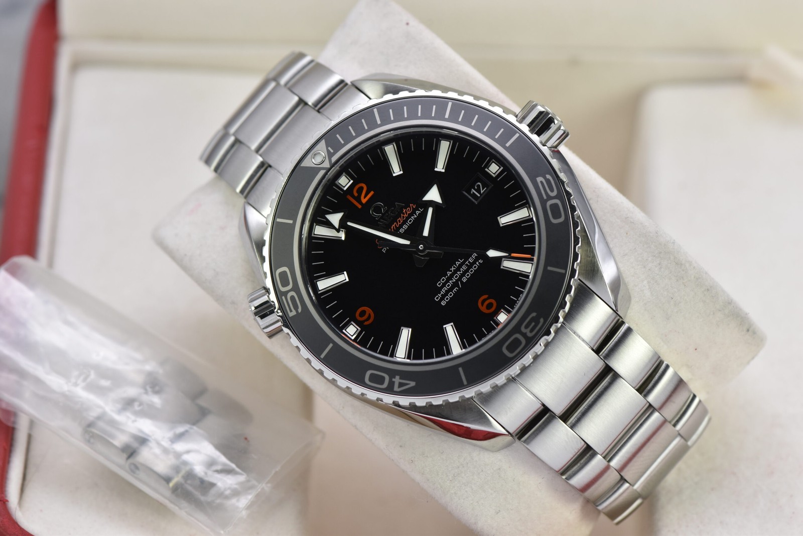 Omega Planet Ocean 45.5MM Automatic 8500 Ceramic Black 232.30.46.21.01.003