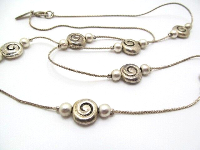 Vintage Avenue Oxidized Silver Tone Swirl Station & Bead Twist Chain Necklace