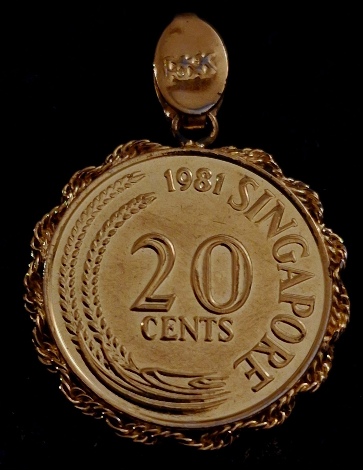 Vintage 1981 Gold Plated Singapore 20 Cent Swordfish Coin Pendant