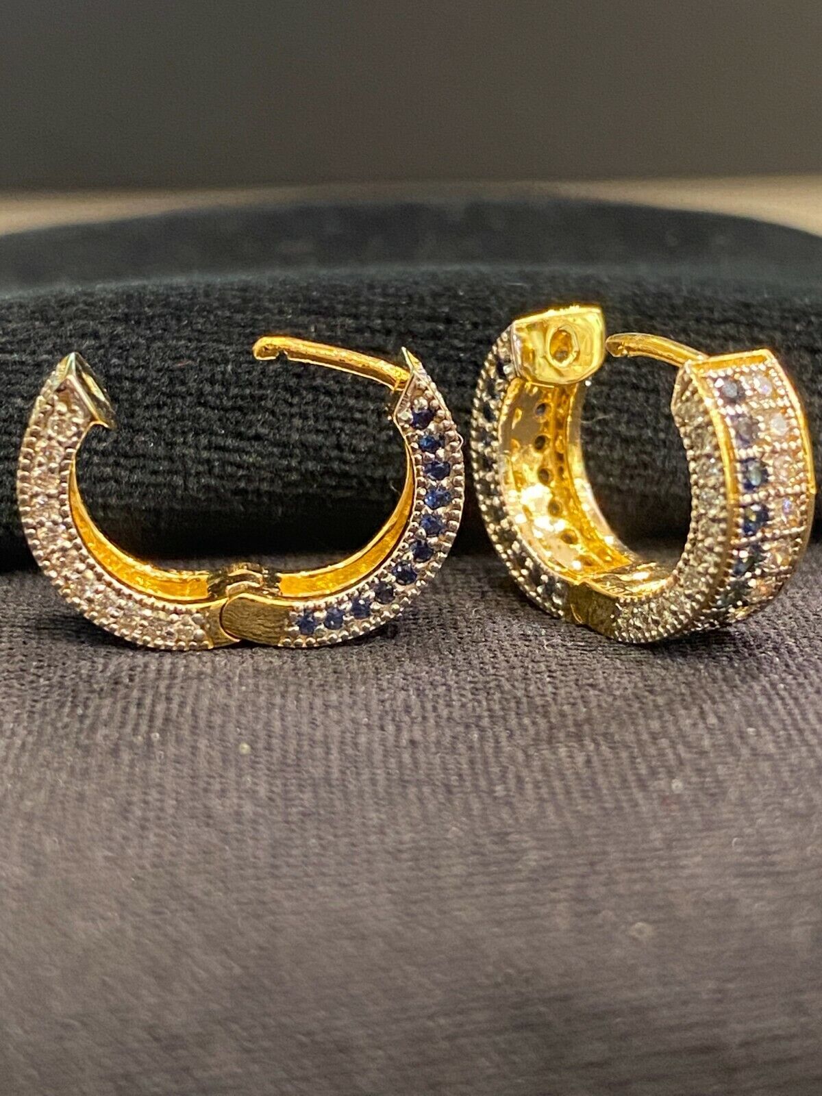Pave 1.90 Cts Round Brilliant Cut Diamonds Sapphire Hoop Earrings In 18K Gold