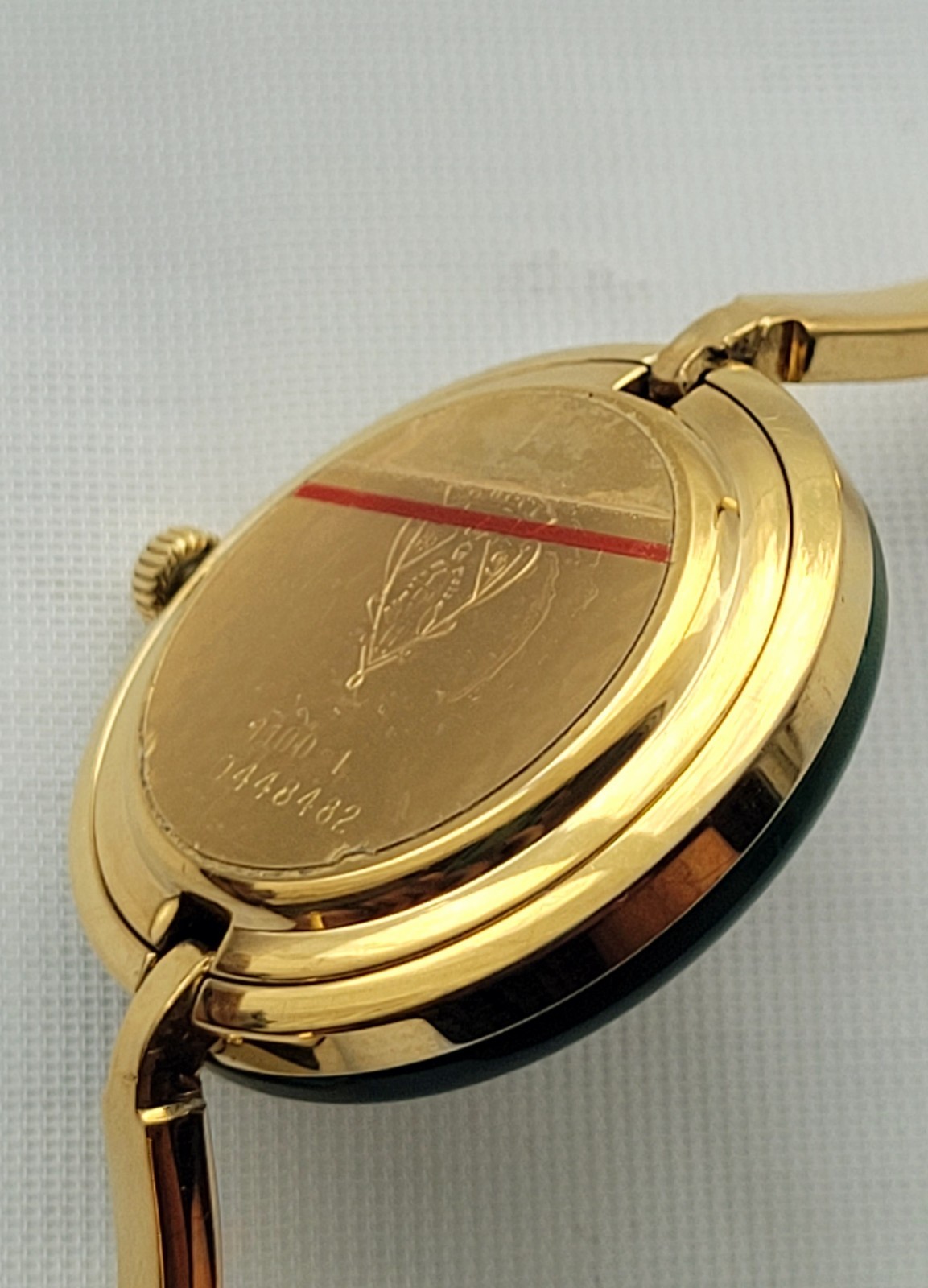 Gucci 1100-L Ladies💃Bangle Watch,Authentic,Scratch Free Crystal,Excellent,6″