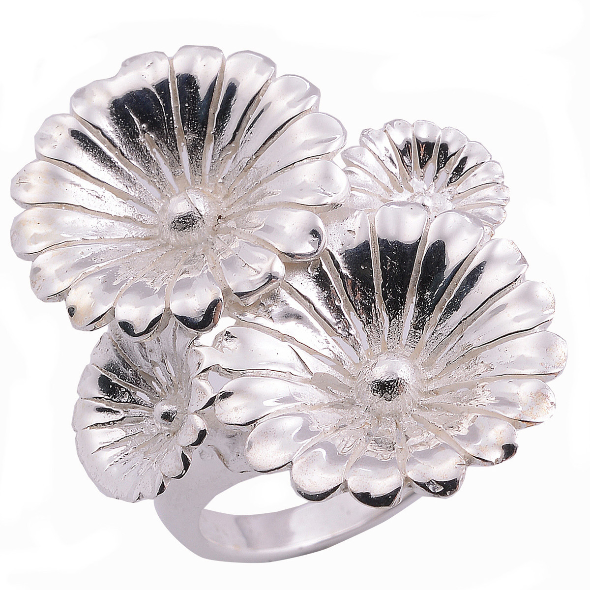 Available in sizes 6 7 8 9 Ring valuable to the recipient flower silver nice