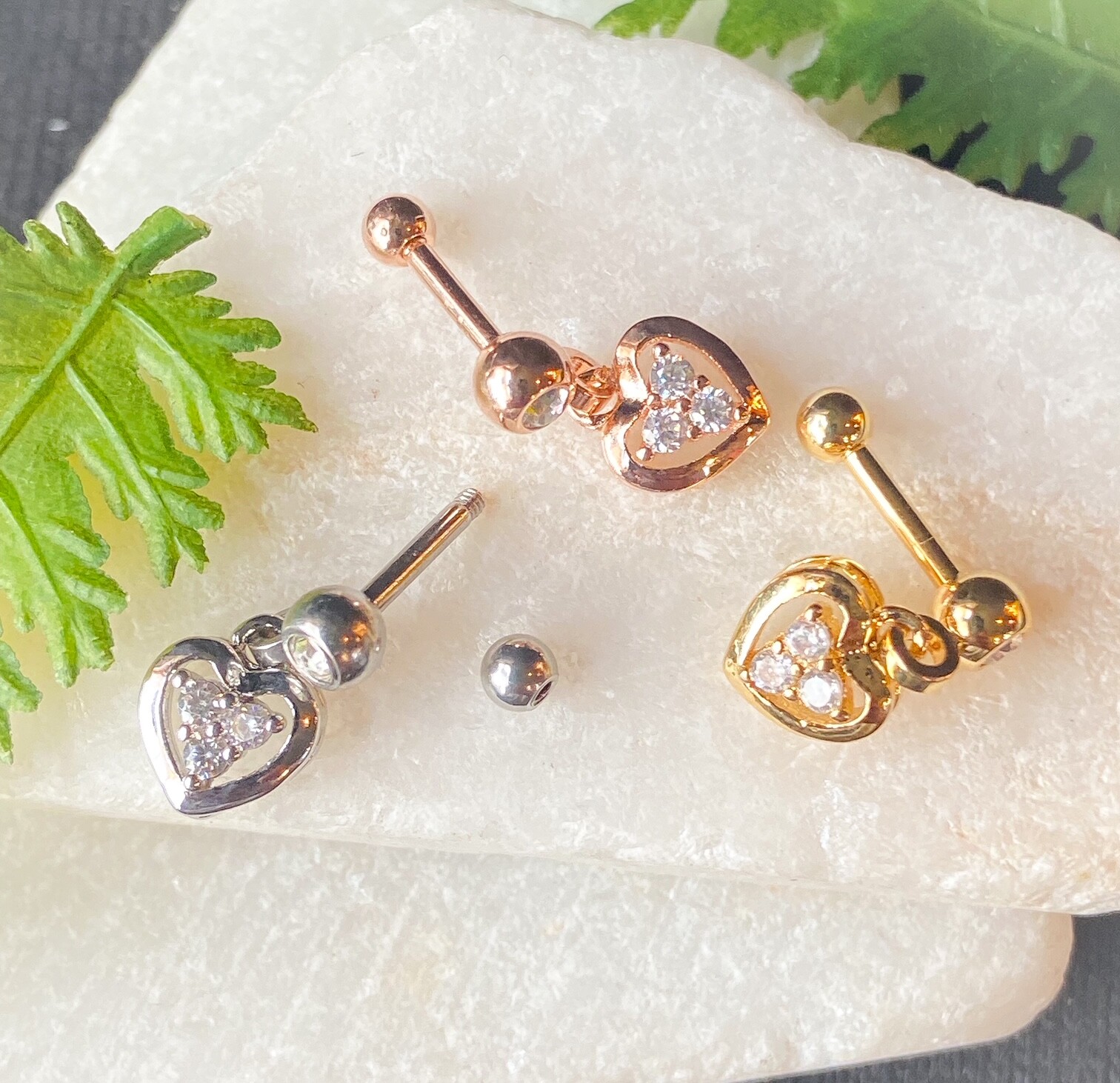 1pc CZ Gem Heart Dangle Tragus Helix Cartilage Barbell Ring 16g 1/4″
