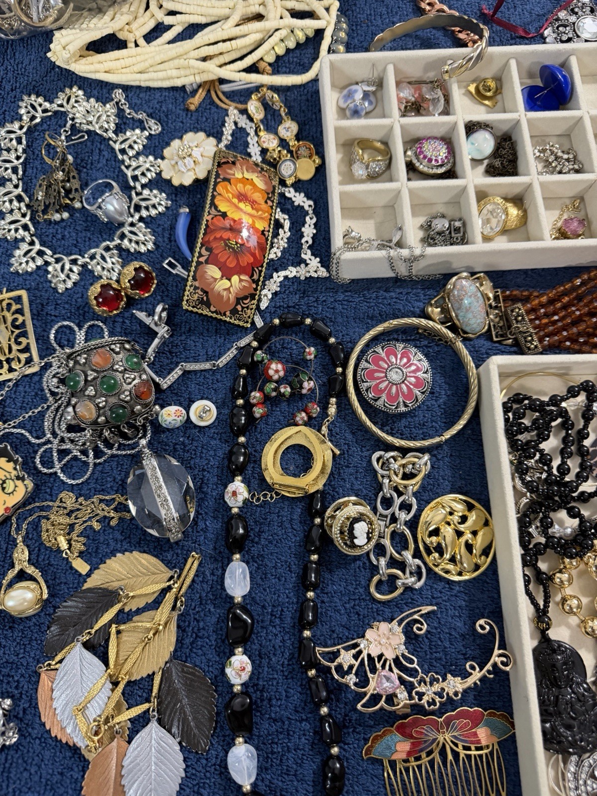 Vintage Estate Costume Jewelry Lot Mix-All wear-& More FREE SHIPPING!!