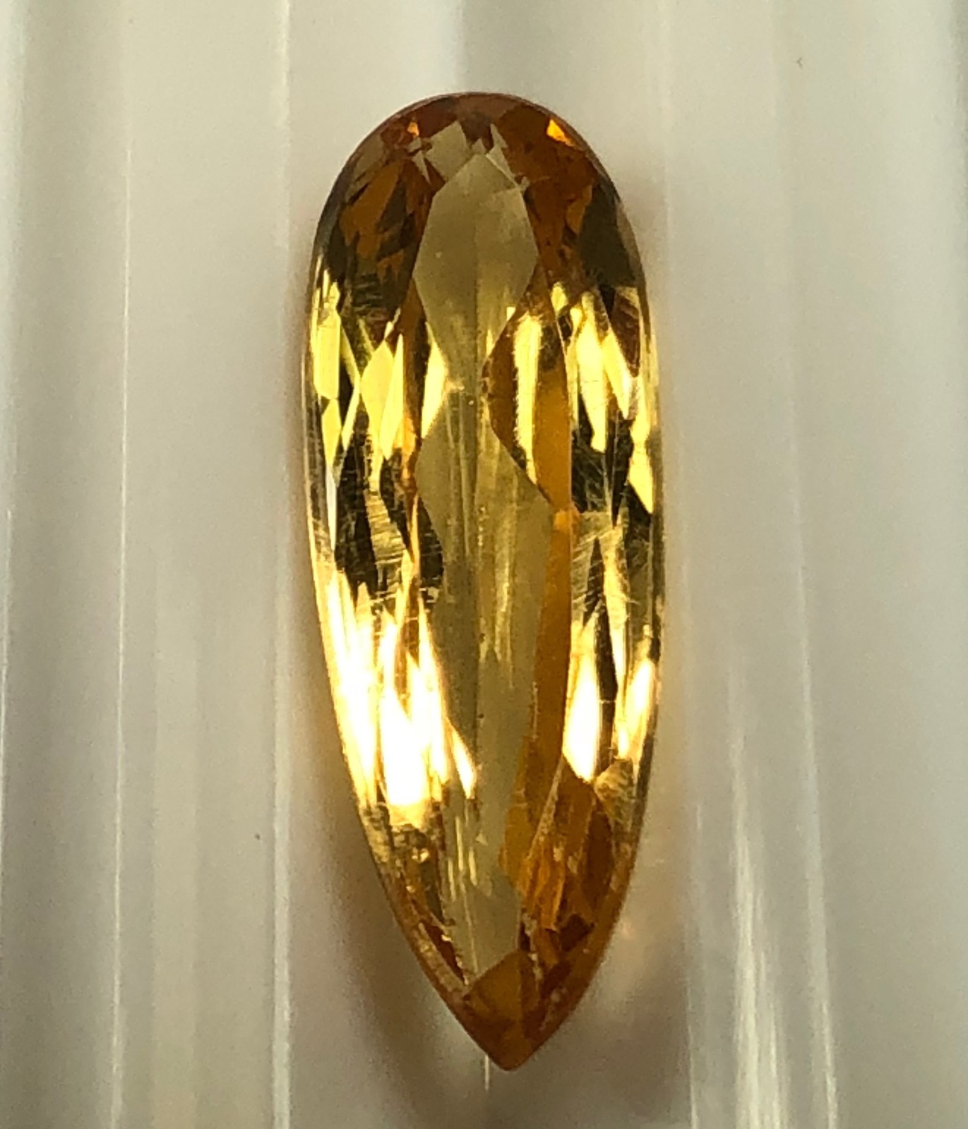 Imperial Topaz 3.52 Ct Clarity IF Pear Cut Natural Golden Brazil I057