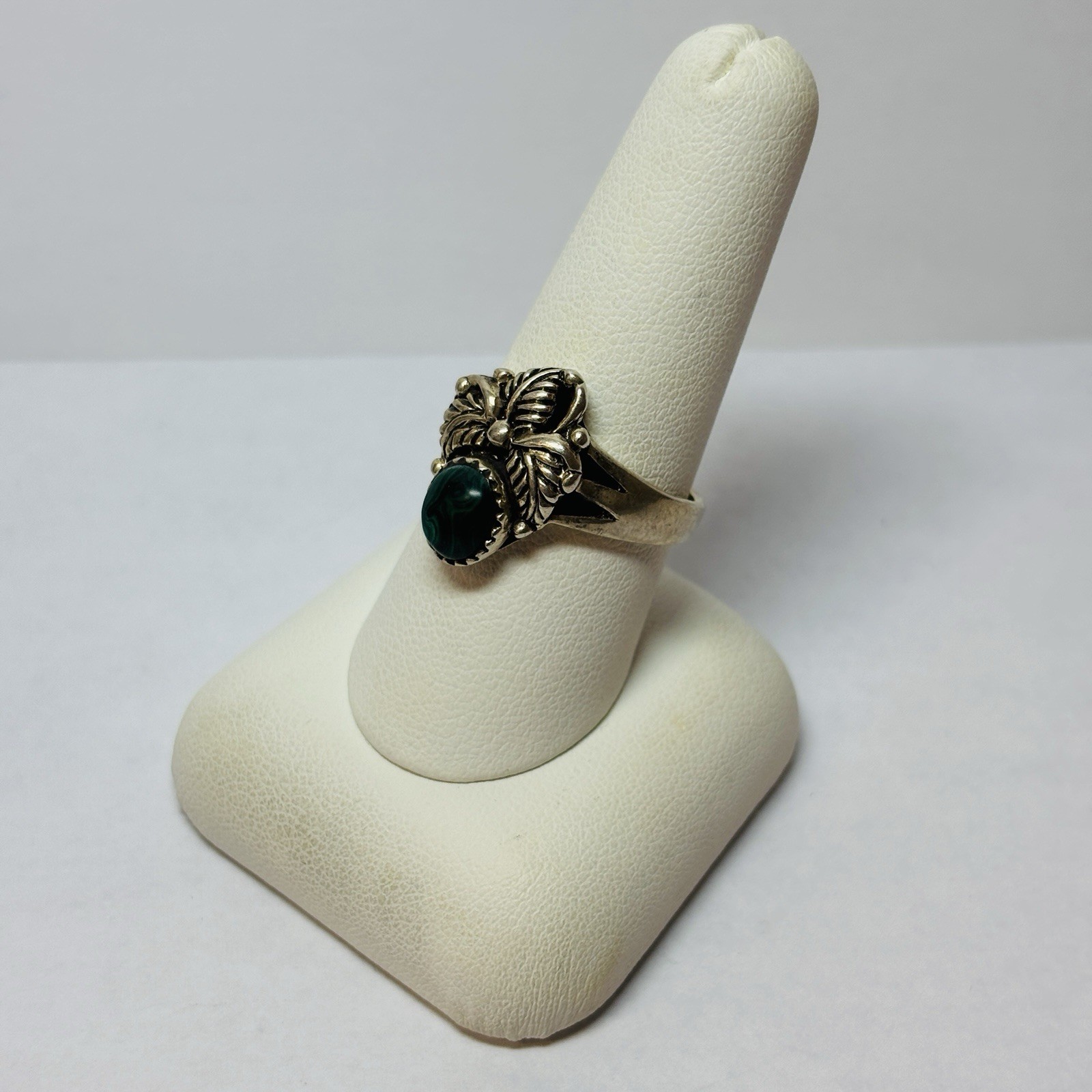 S Sterling 925 Silver Malachite Leaf Accent Ring Sz 8.75 – .19