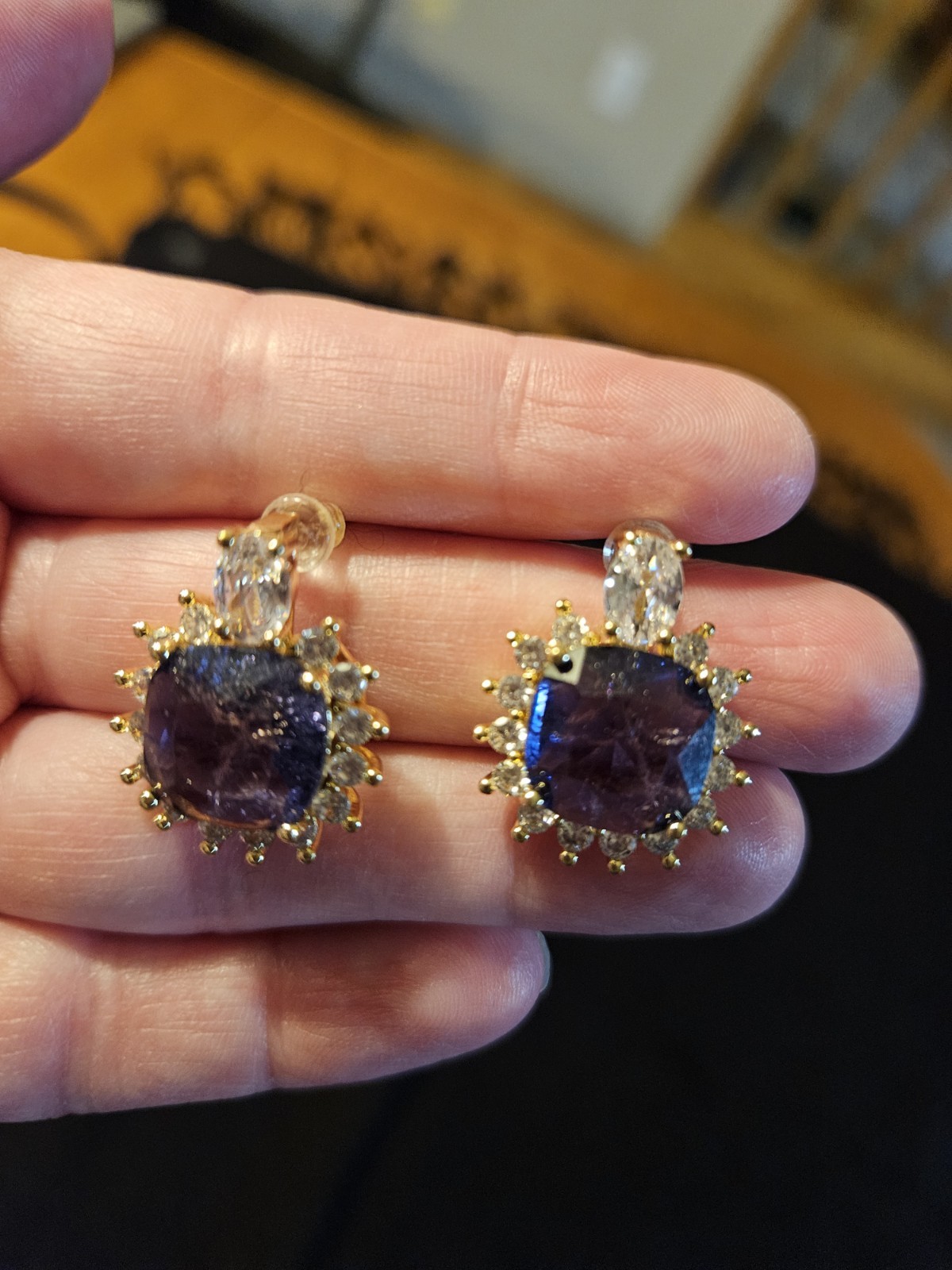Gold Tone Purple Stone with Clear Accent Pendant Necklace & Earrings Jewelry Set