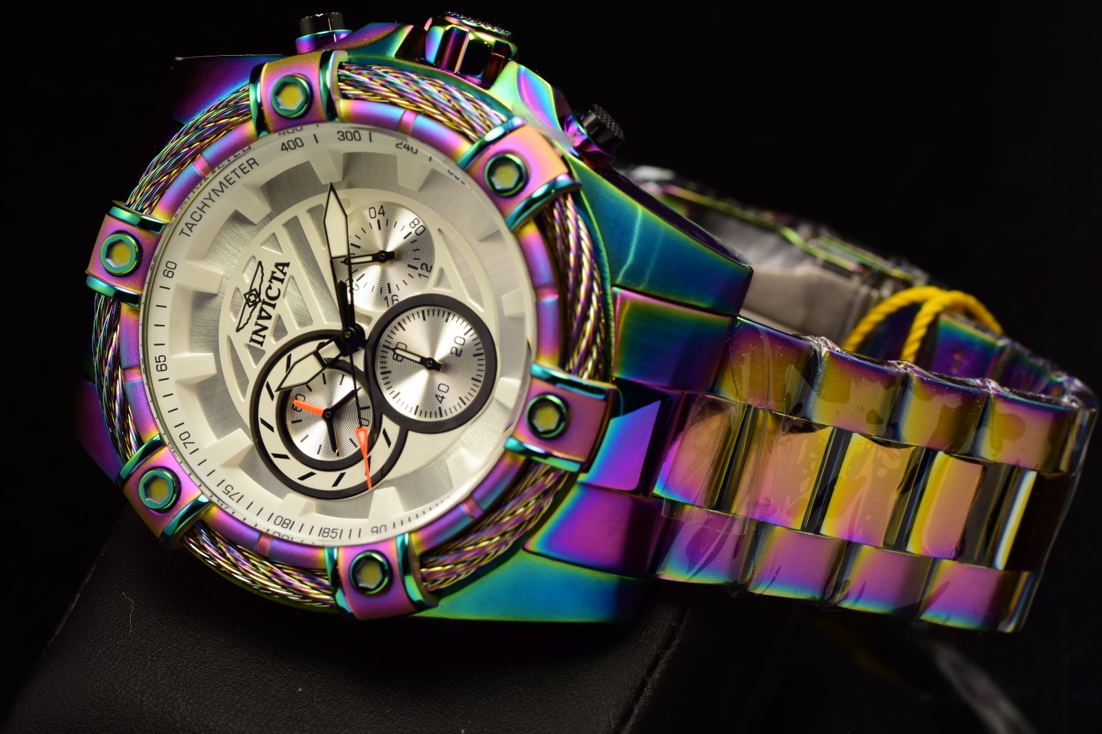 Invicta Pro Diver Men’s Champagne Dial Automatic Stainless Steel Gold Watch
