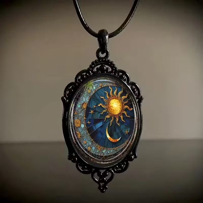 1pc Elegant Oval Glass Pendant Necklace with Sun And Moon Pattern