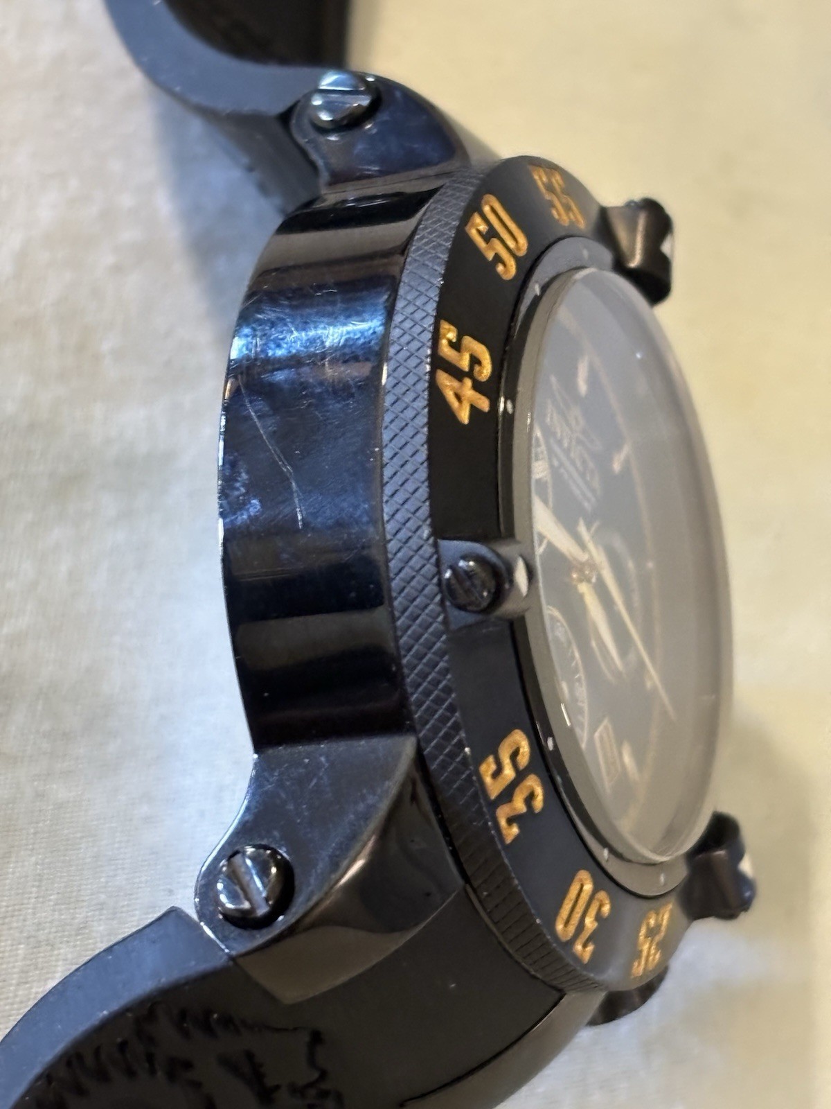 Invicta Subaqua Noma III Men’s Quartz Watch Black/Gold model 22920