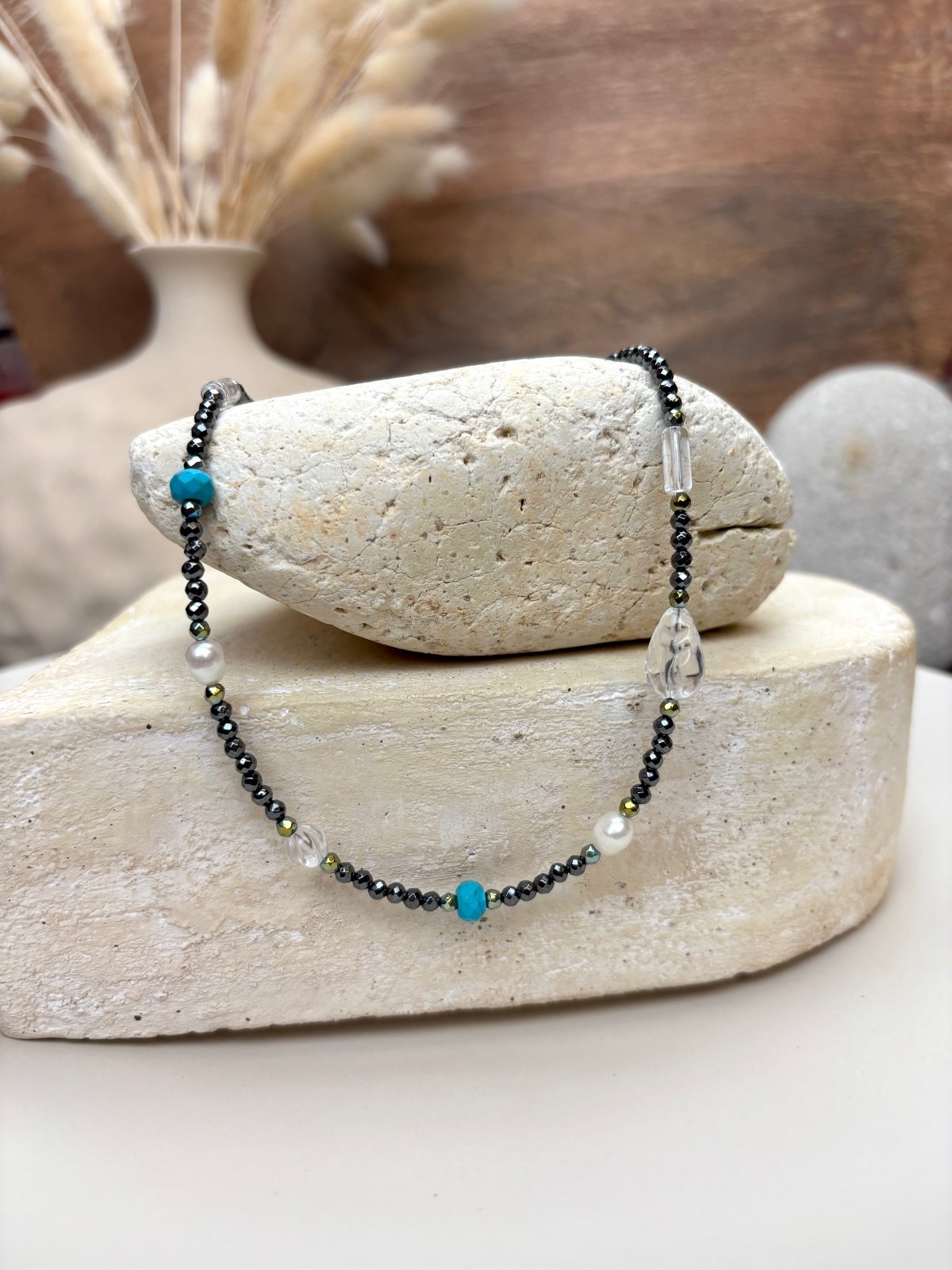 Black and Blue Beaded Necklace Gardgy hematite pearl quartz handmade brand new
