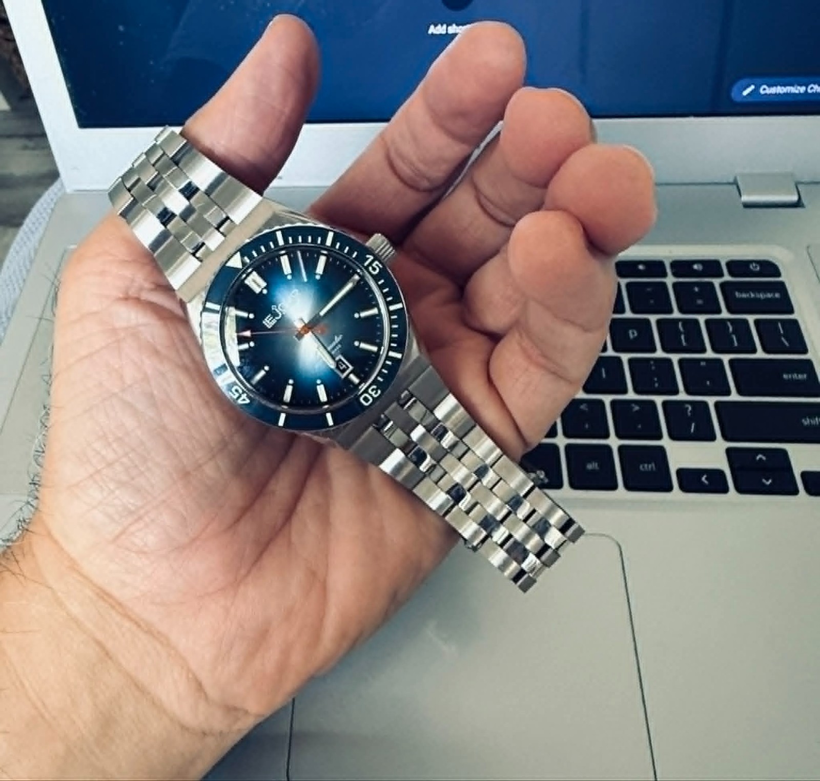 Le Jour Del Mare Swiss Made 200m Diver