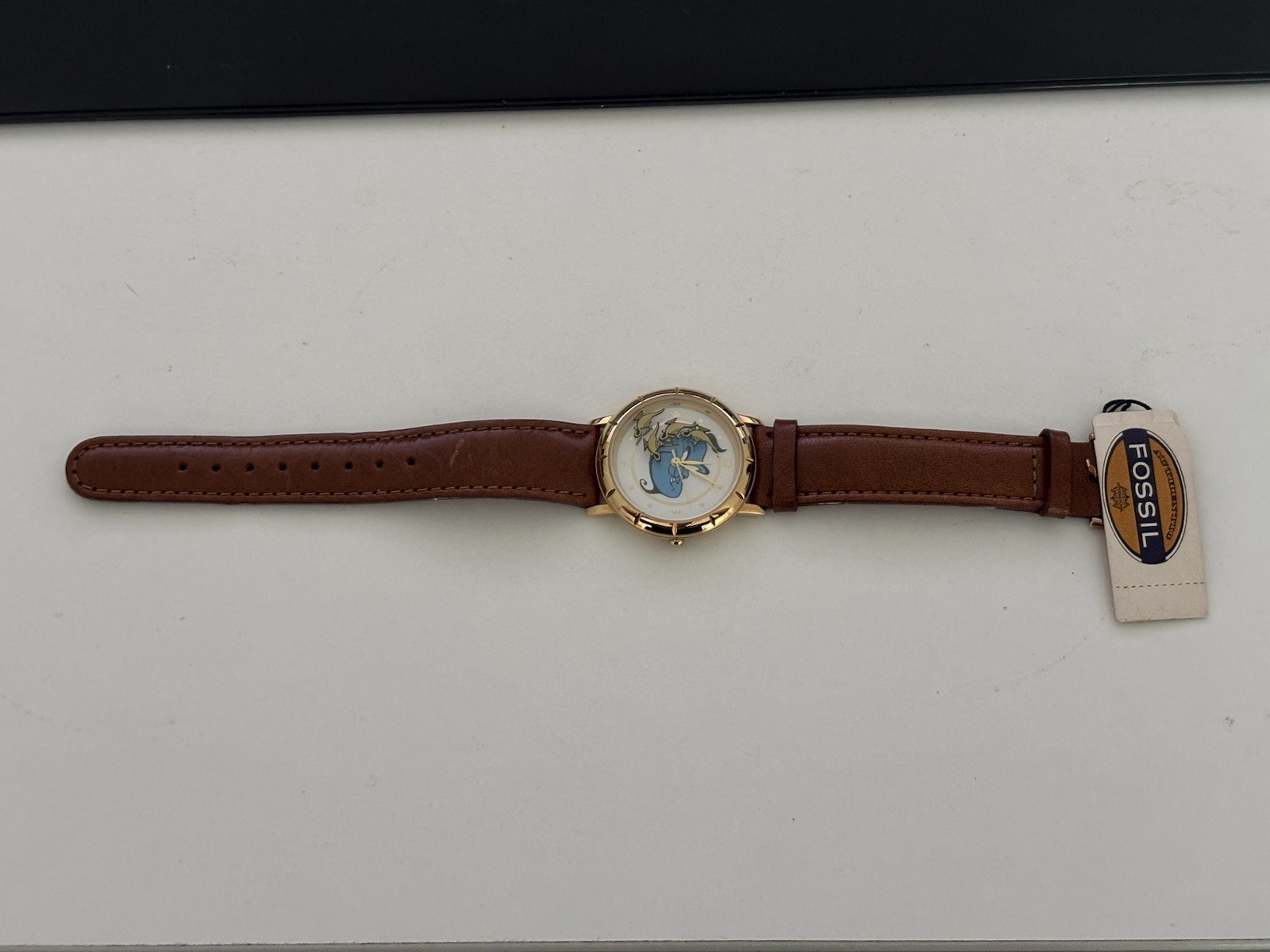 NEW DISNEY’S ALADDIN LIMITED EDITION FOSSIL WATCH LAMP LI-1046 OAK RARE