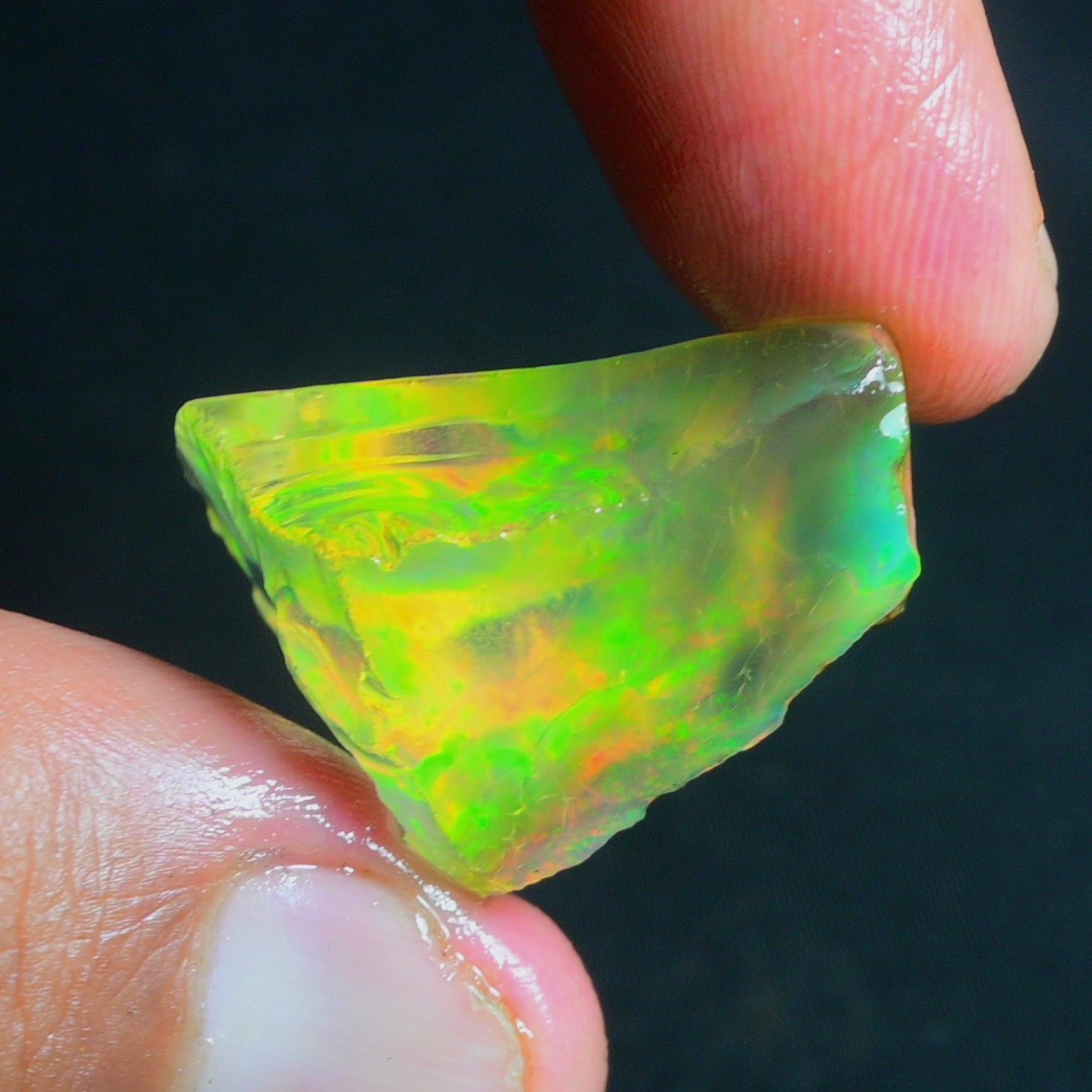 Stunning Multi Fire Natural Ethiopian Oil Opal Rough 50.00 Cts Raw Opal Specimen
