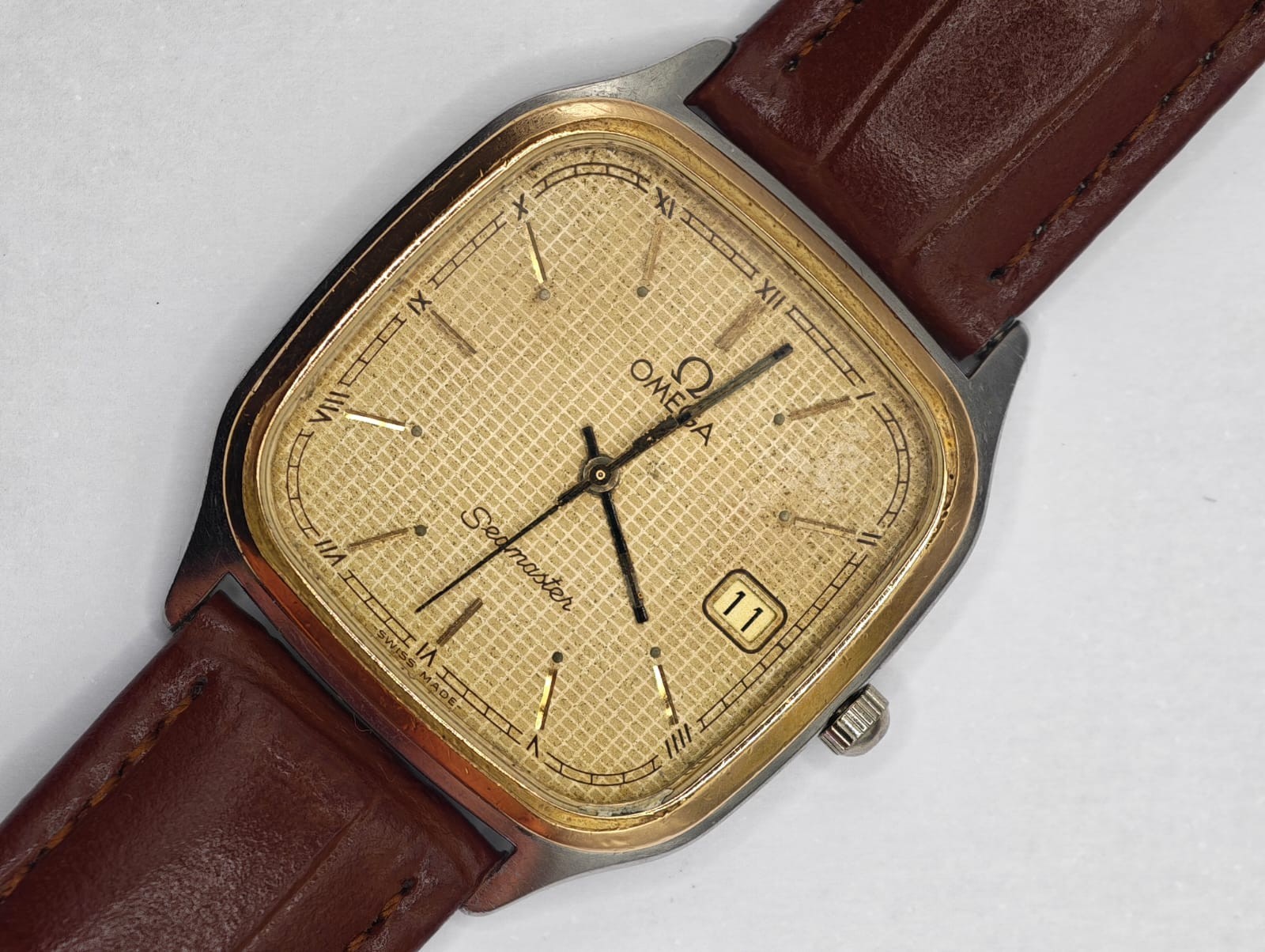 Vintage Omega Seamaster Quartz Ref.396.1011 Cal.1430 Gold Waffle Dial Watch