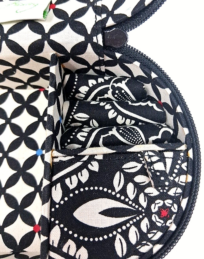 Vera Bradley Travel Jewelry Case Zip Around Quilted 6½”×4″×3¼”