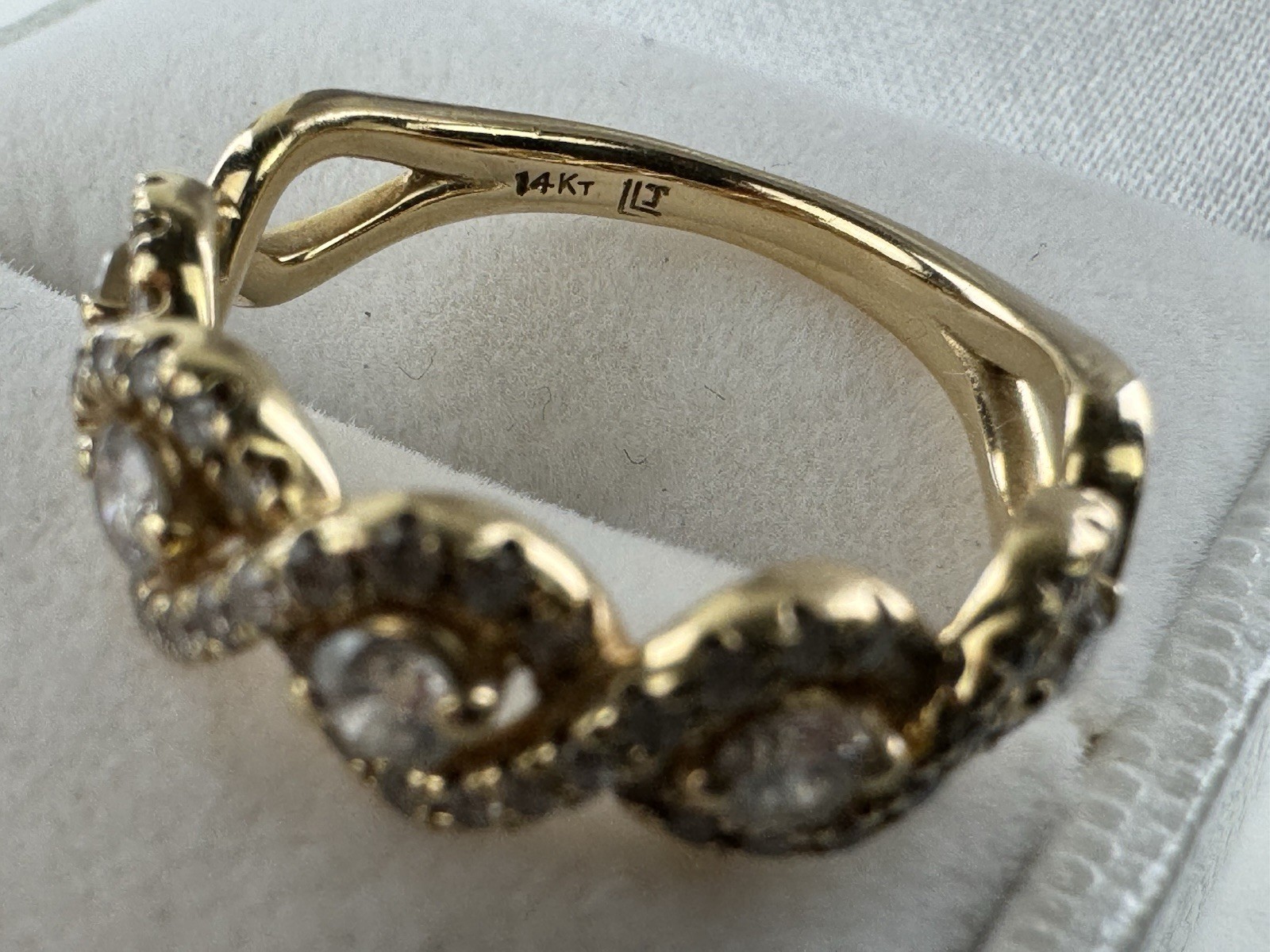 14k Yellow Gold Diamond DNA Criss Cross Anniversary Band Ring Size 6.75″ LLJ