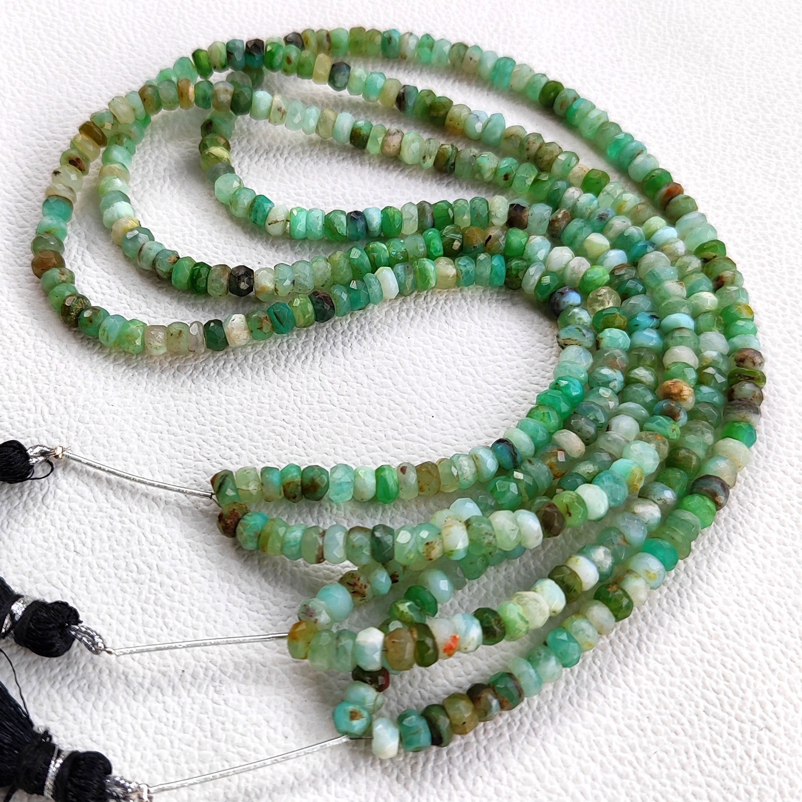 Natural Peru Green Opal 5.5mm Faceted Rondelle Shape Beads 16″ Strand
