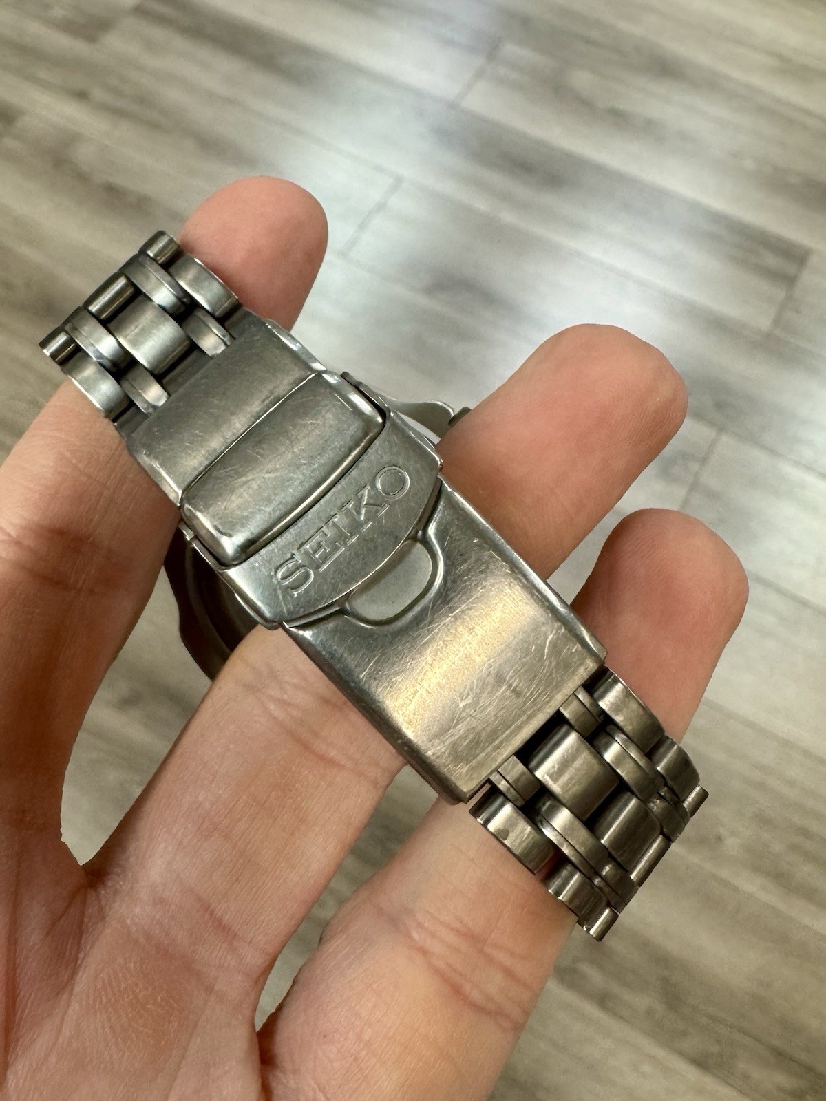 Seiko RARE Gray Ghost AGS Titanium Kinetic Watch