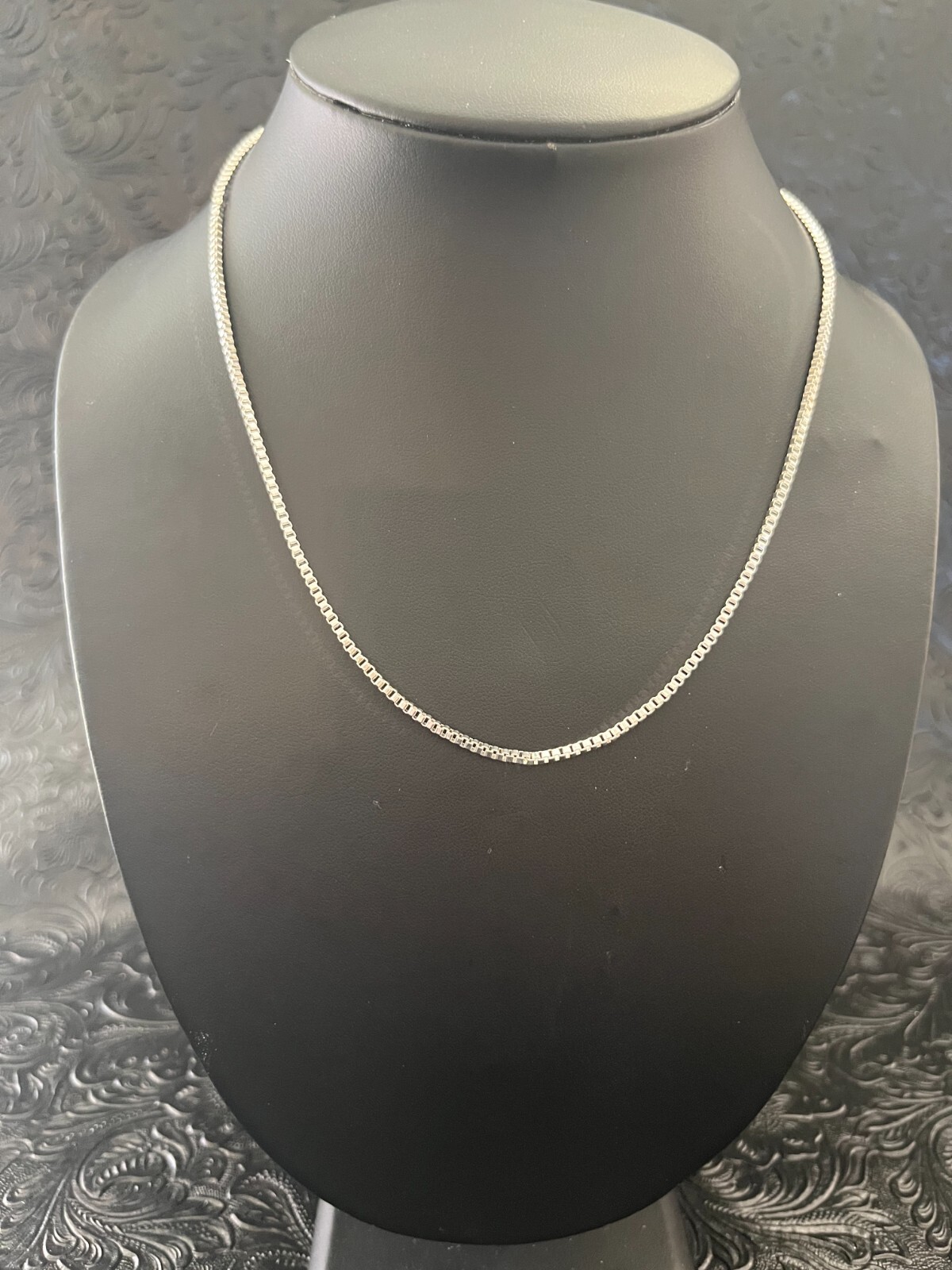 Very Nice 925 Silver Plated Box Chain 2mm Wide 20″ Long Fast Free Shipping