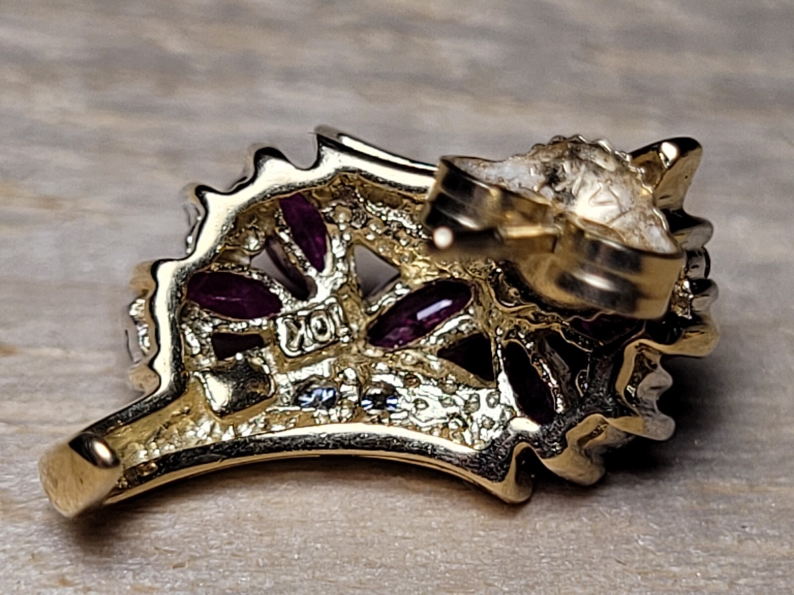 10kt Yellow Gold Ruby And Diamond Earrings Stamped IKG I-4562