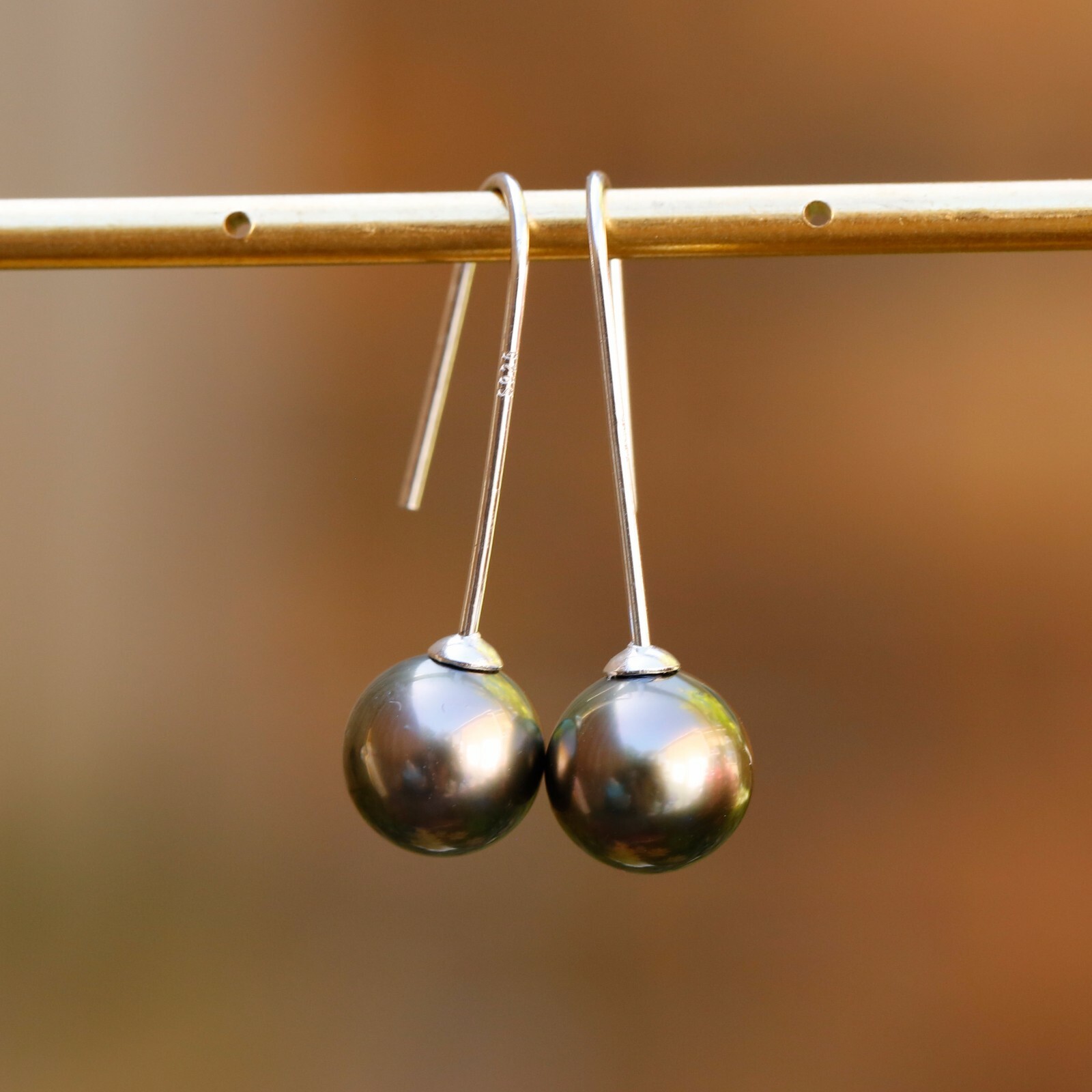 8.5~9mm Peacock Black Tahitian Pearl Sterling Silver Stylish Earring Dangle 28mm