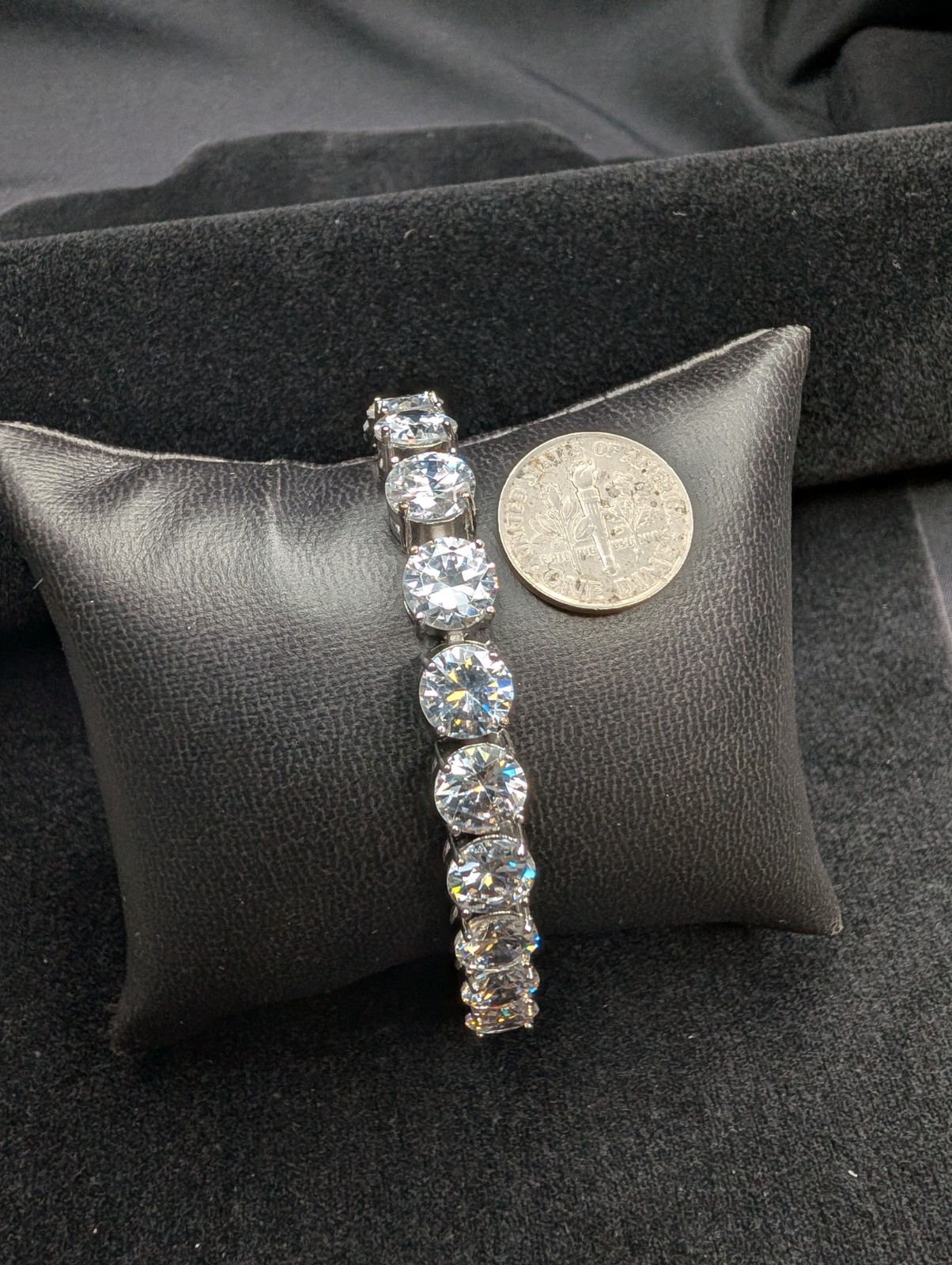 Stunning Sterling Silver CZ Tennis Bracelet 7 Inch