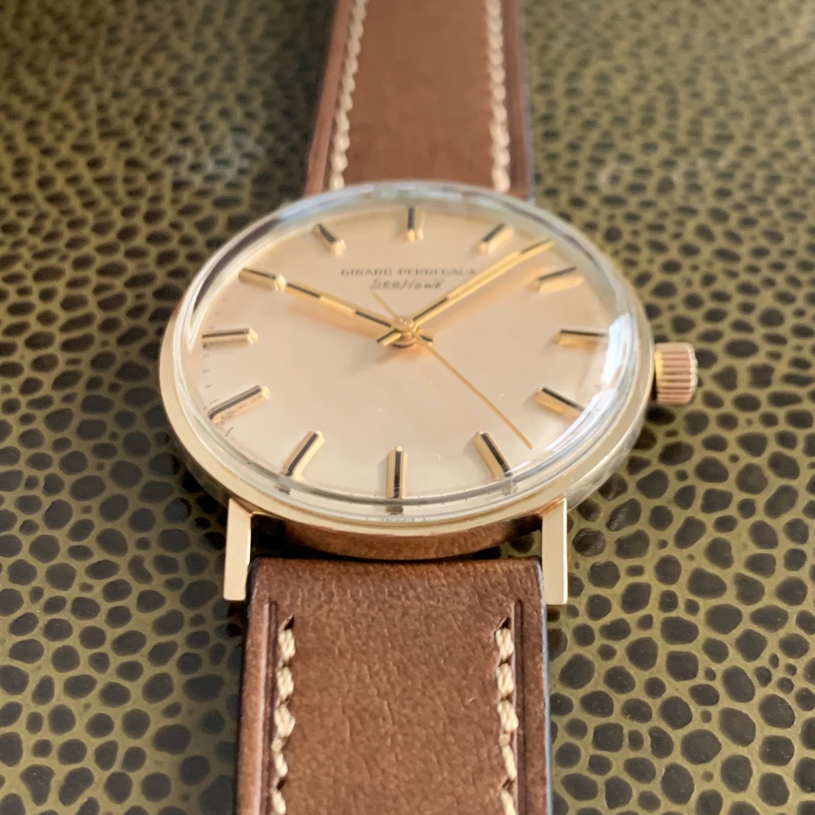 Girard Perregaux Sea Hawk 10K Gold Filled Manual Wind Watch Mint Box & Paper