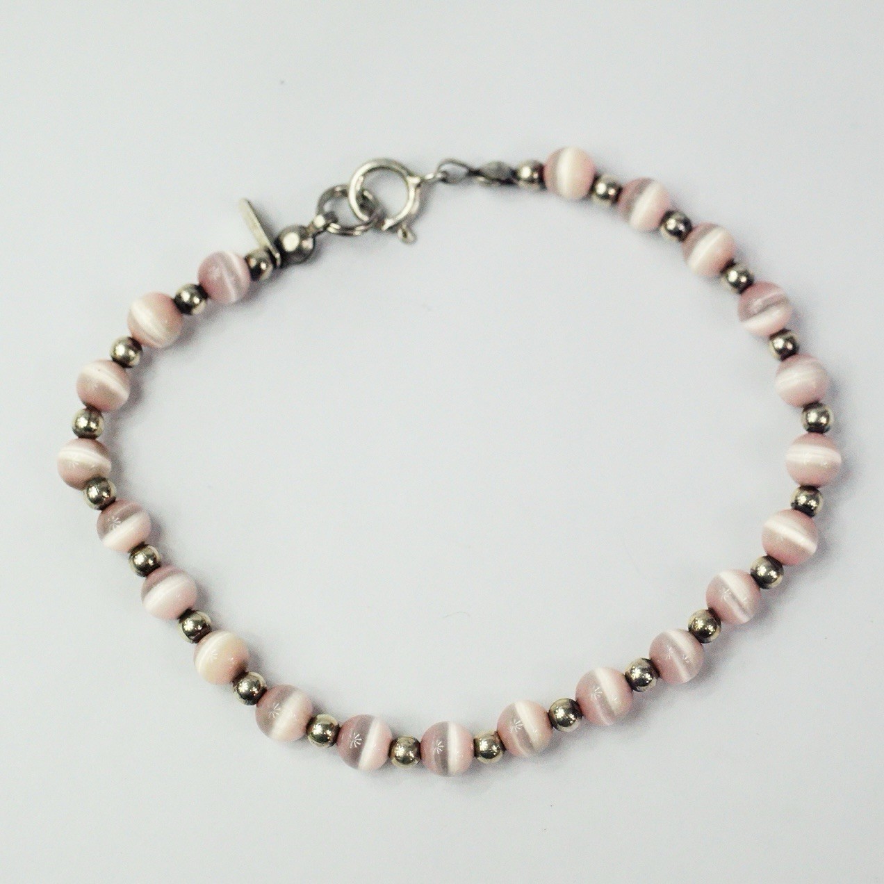 Vintage Jordan Sterling Silver Pink Cat’s Eye Glass Bead Bracelet 7.36”