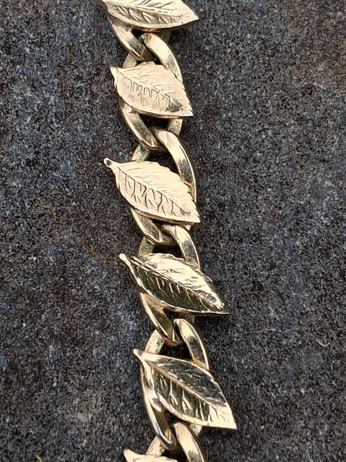 Vintage Coro Signed Gold Tone Leaf Link Choker Necklace Mid Century 1950s
