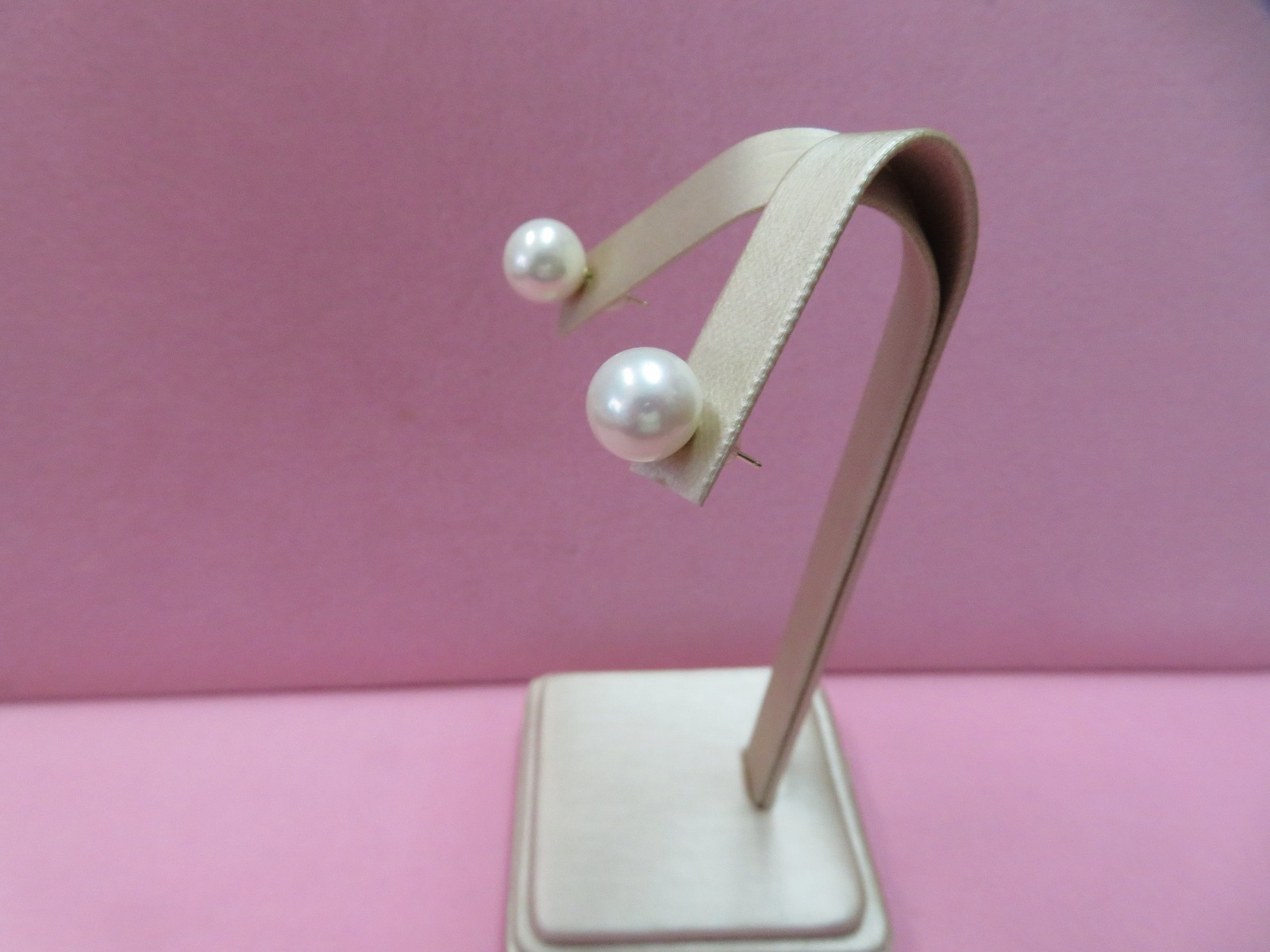 14k Solid Yellow Gold 10mm+ Pearl Stud Earrings 3.17 G (#346)