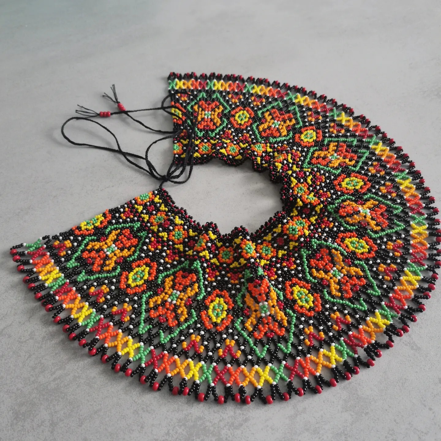 Traditional ukrainian wide beaded necklace collar Seed bead ethnic sylyanka