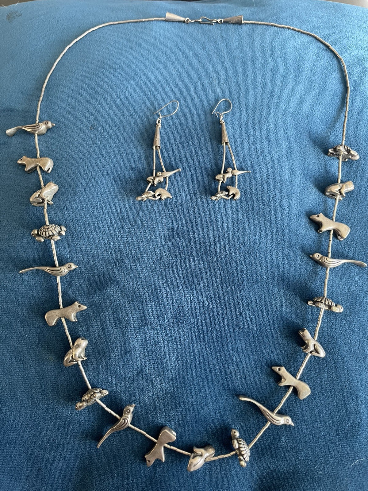 Vintage Sterling Silver Animal Fetish Bead Liquid Heavy Necklace and Earrings