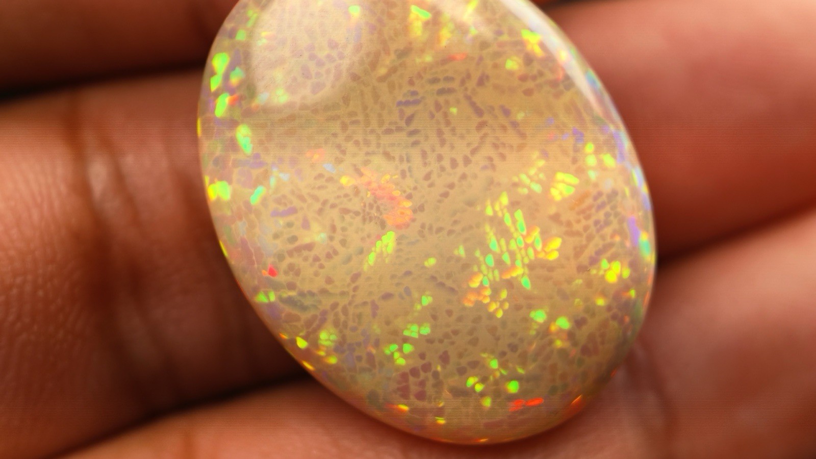 Natural Yellow Opal 28.39 Ct Oval Cabochon Loose Gemstone 29.42×23.08mm IGTL