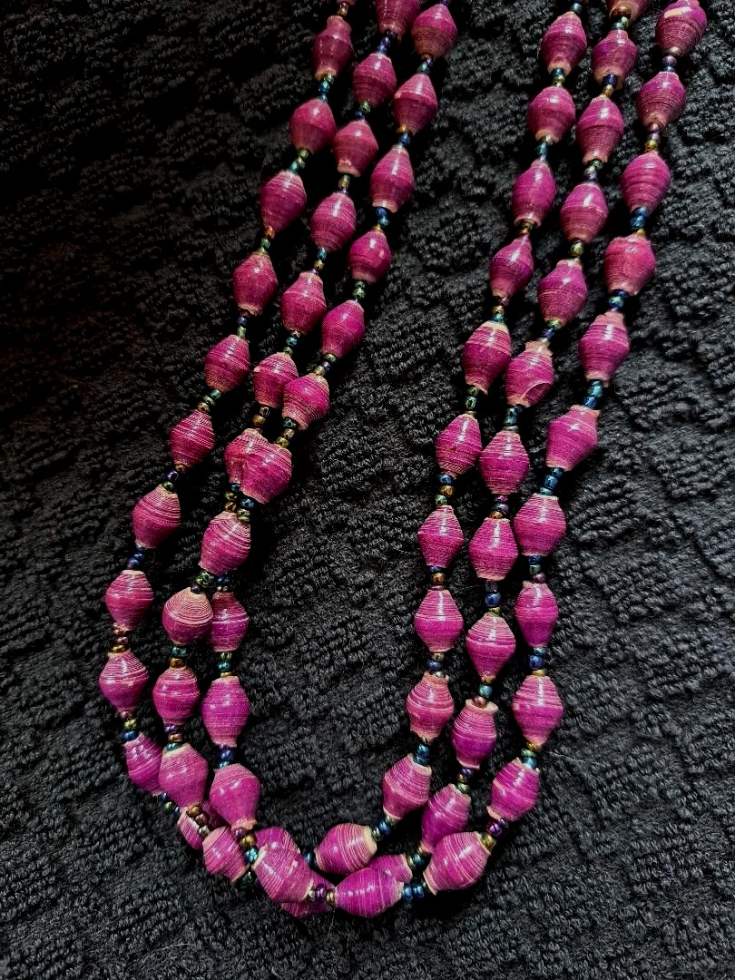 ESTATE FIND – TRIPLE STRAND LAVENDER BEADED NECKLACE- APPROX. 20″