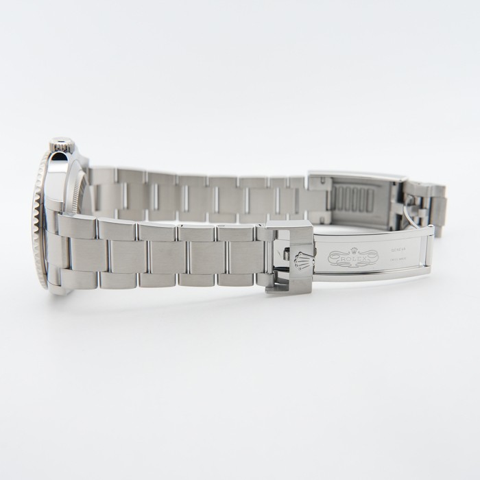 ROLEX Submariner Date 41 126610LV Warranty 2021
