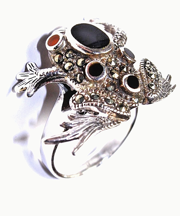 RARE HANDTOOLED STERLING SILVER MARCASITE ONYX, CARNELIAN EYES RING Sz8.75 10.5g